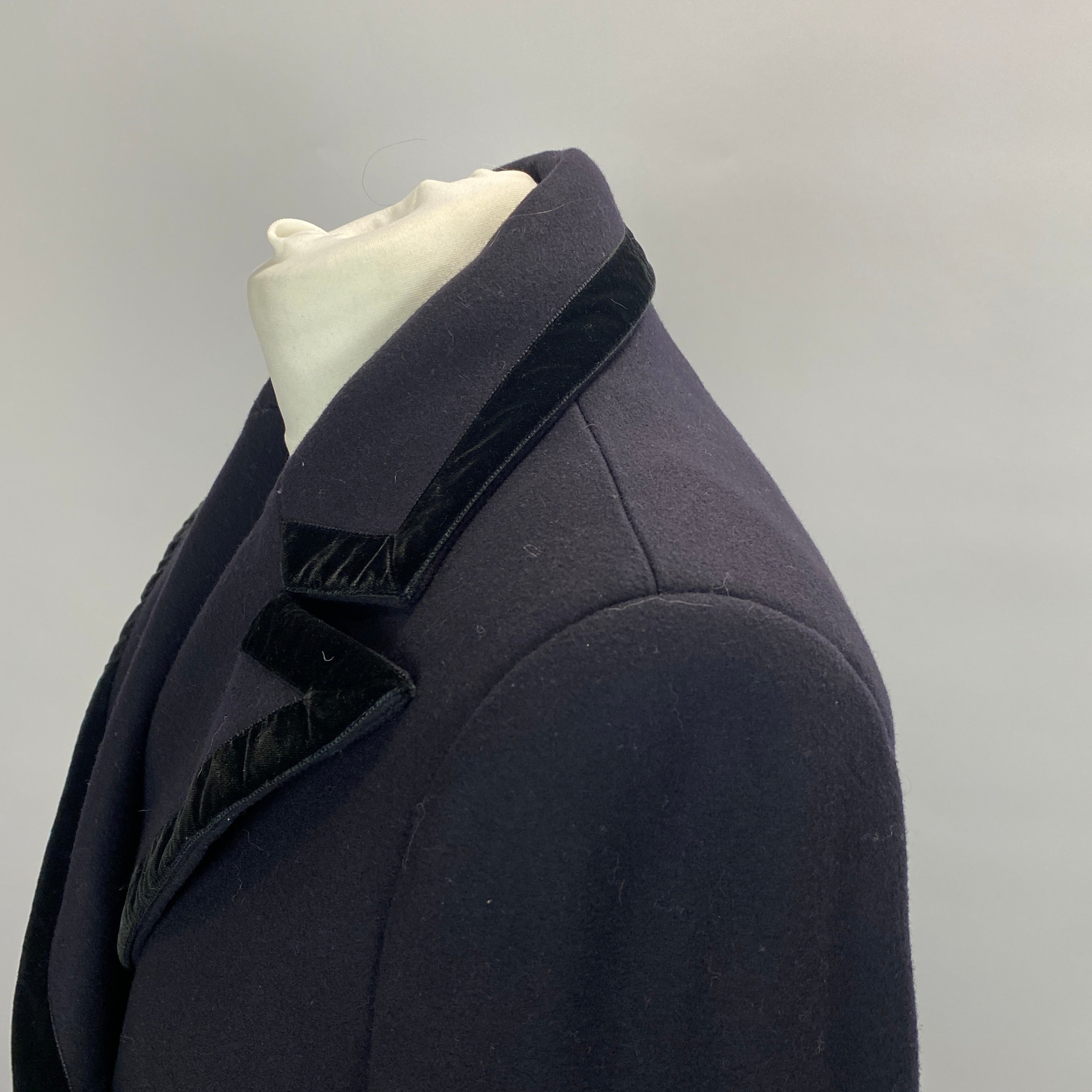 Goat New Navy Wool Vintage-Style Coat M