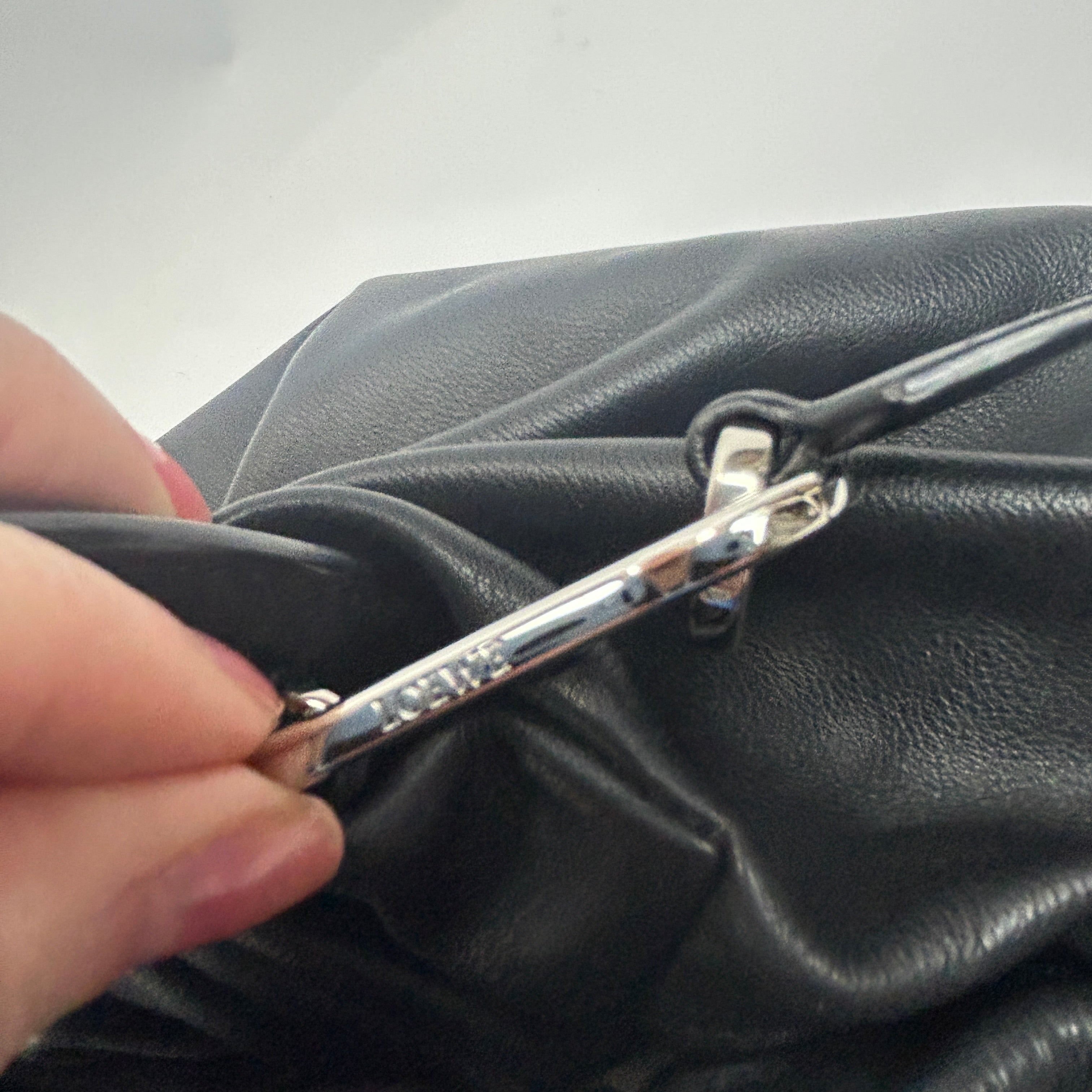 Loewe £1696 Black Large Bounce Crossbody Bag