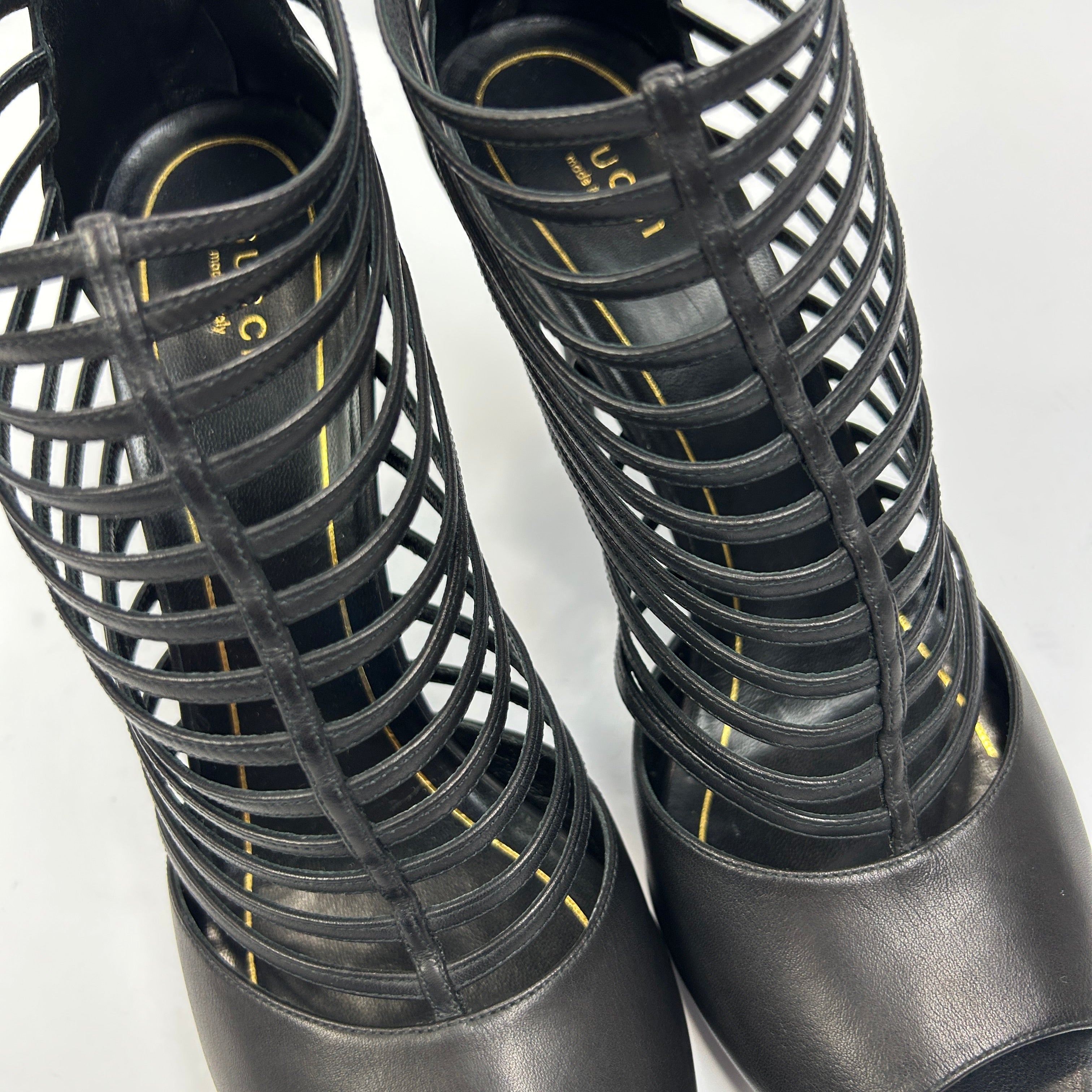 Gucci New Black Saddle Soft Gladiator Heels 40