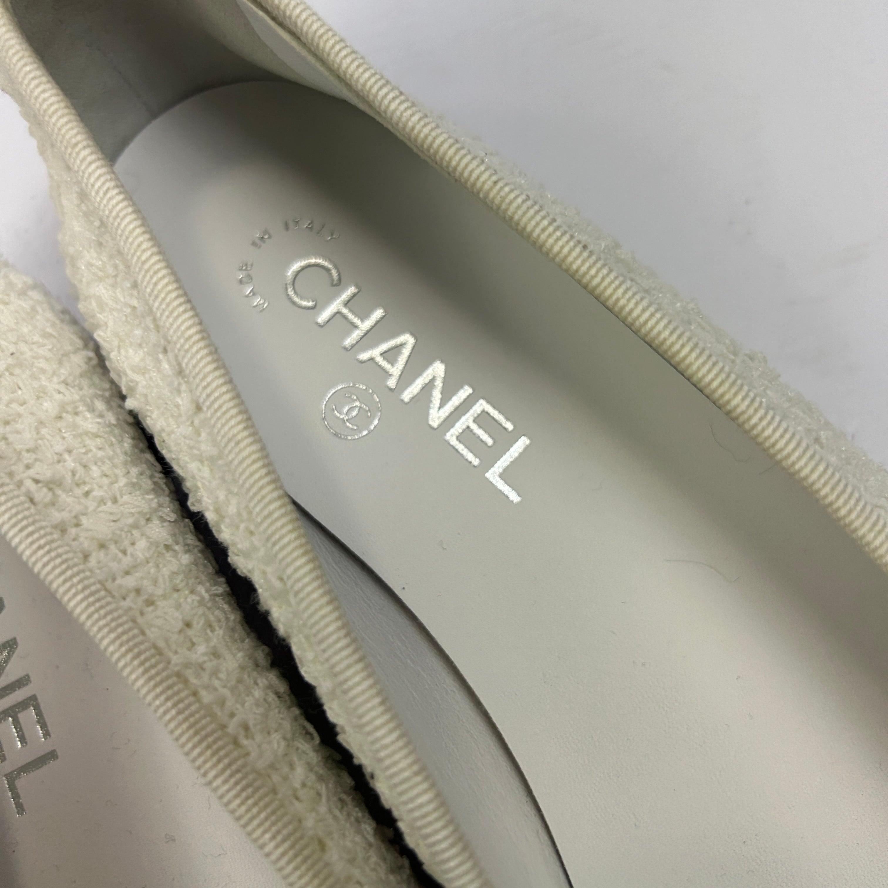 Chanel New Ivory Tweed Ballet Flats 42