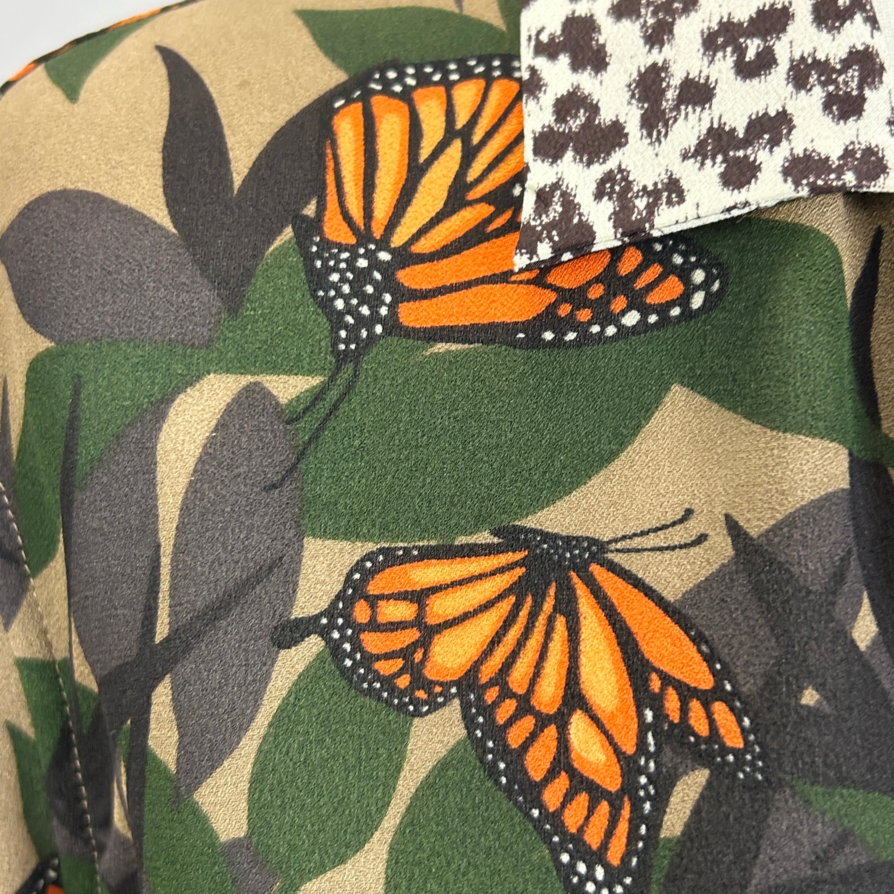 Equipment Camo Floral Butterfly Silk Shirt S/M