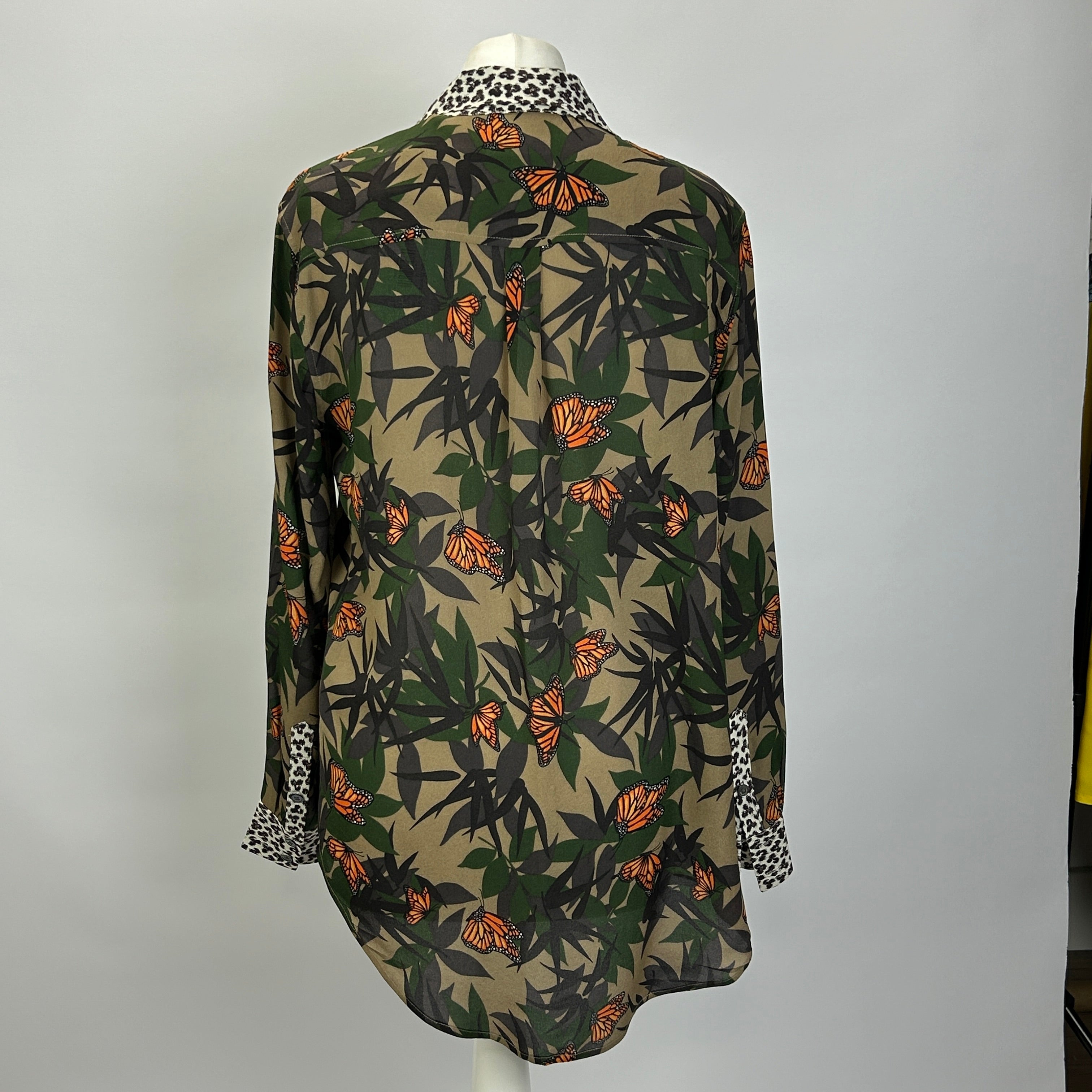 Equipment Camo Floral Butterfly Silk Shirt S/M