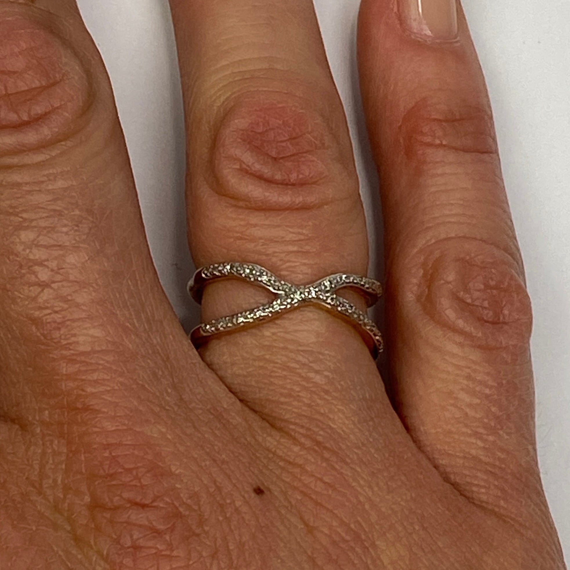 Monica Vinader £299 Rose Gold Vermeil Riva Wave Cross Ring