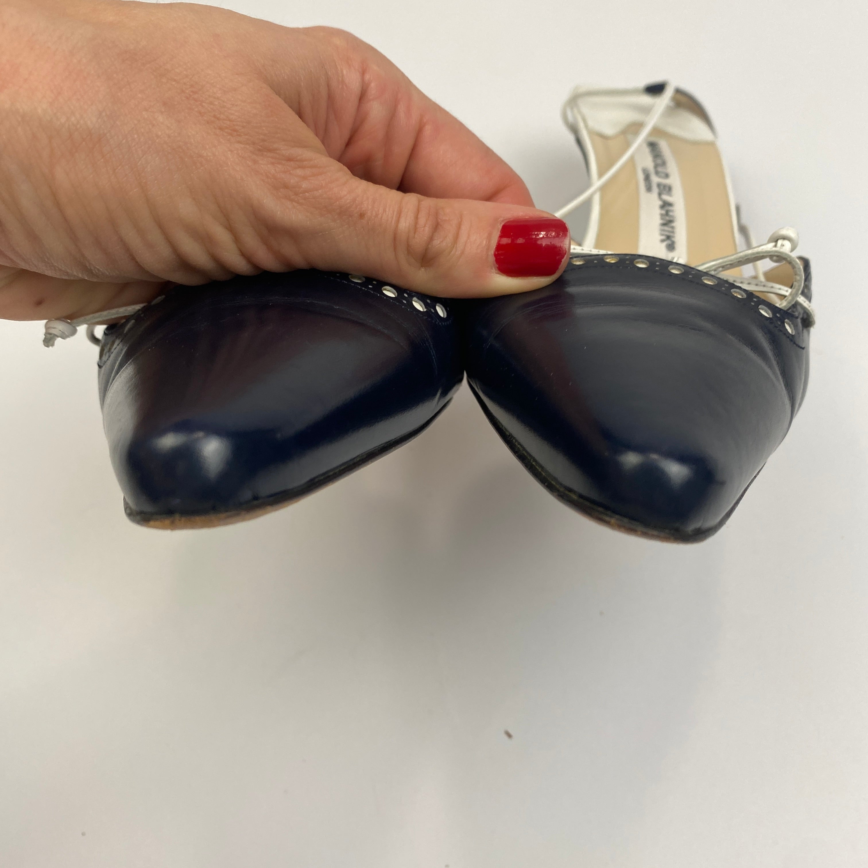 Manolo Blahnik Navy Bow Sling Backs 39.5