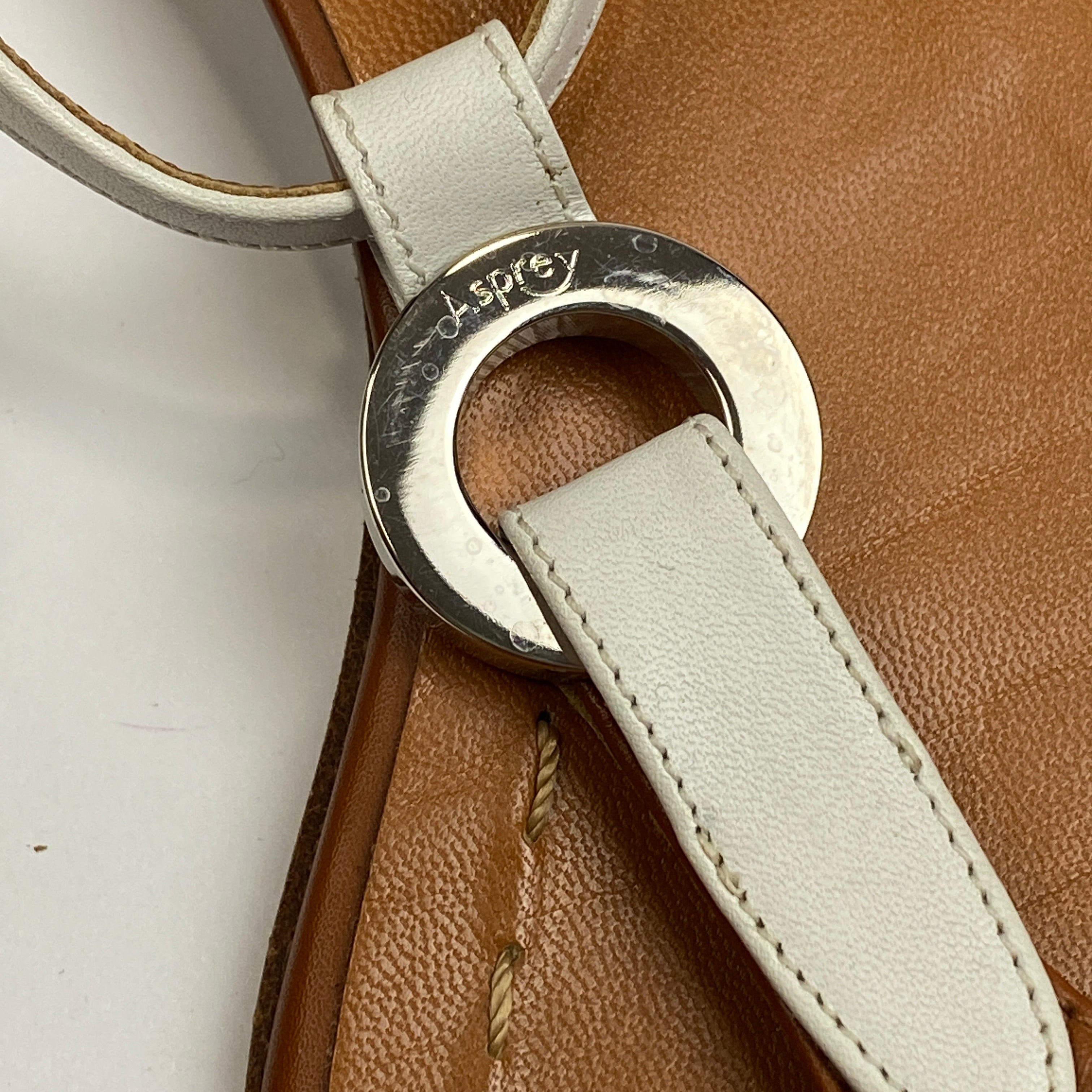 Asprey Tan & White Flat T-Bar Sandals 39.5