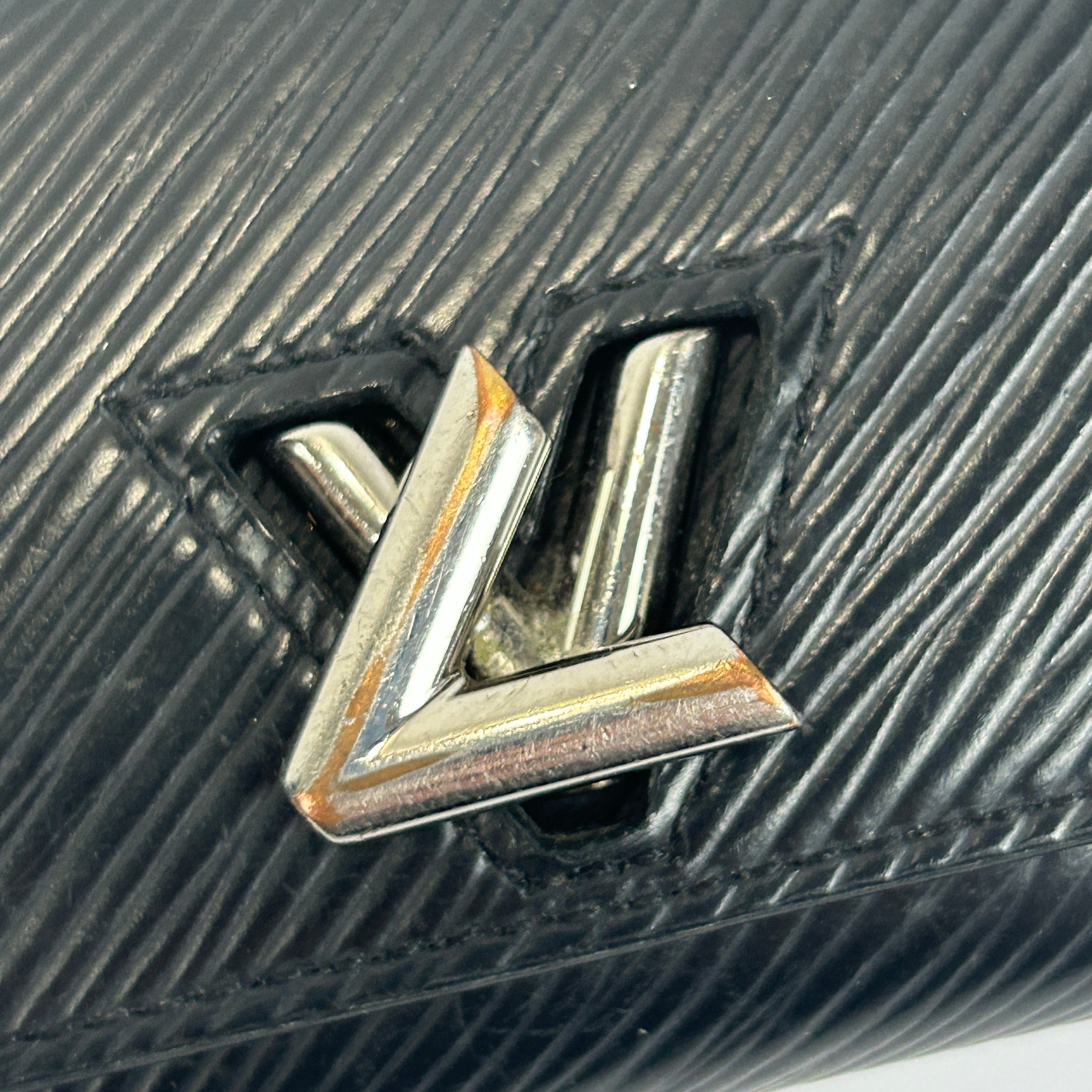 Louis Vuitton £650 Black Epi Leather Twist Compact Wallet