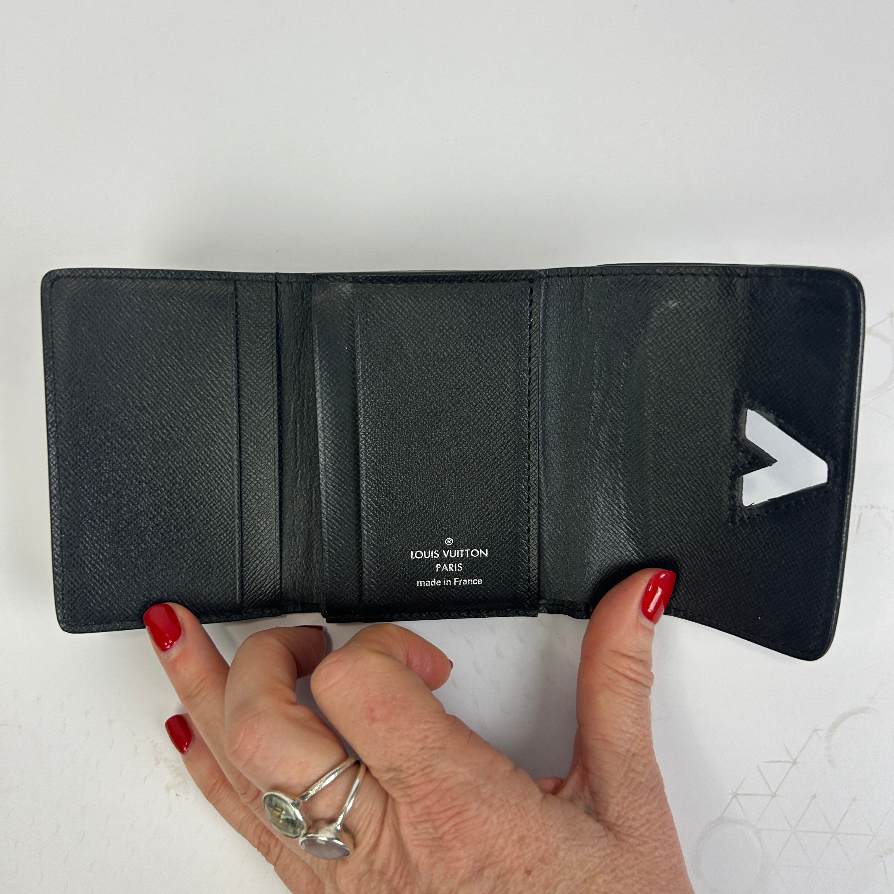 Louis Vuitton £650 Black Epi Leather Twist Compact Wallet