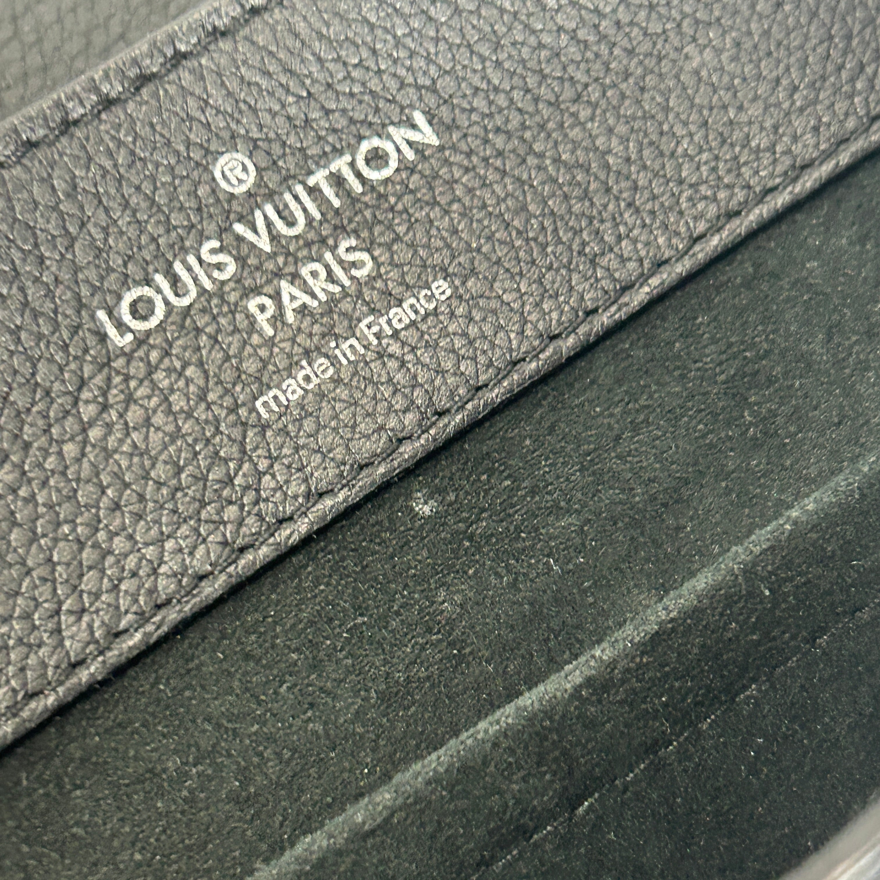 Louis Vuitton £2050 Black Calfskin Lockme Backpack