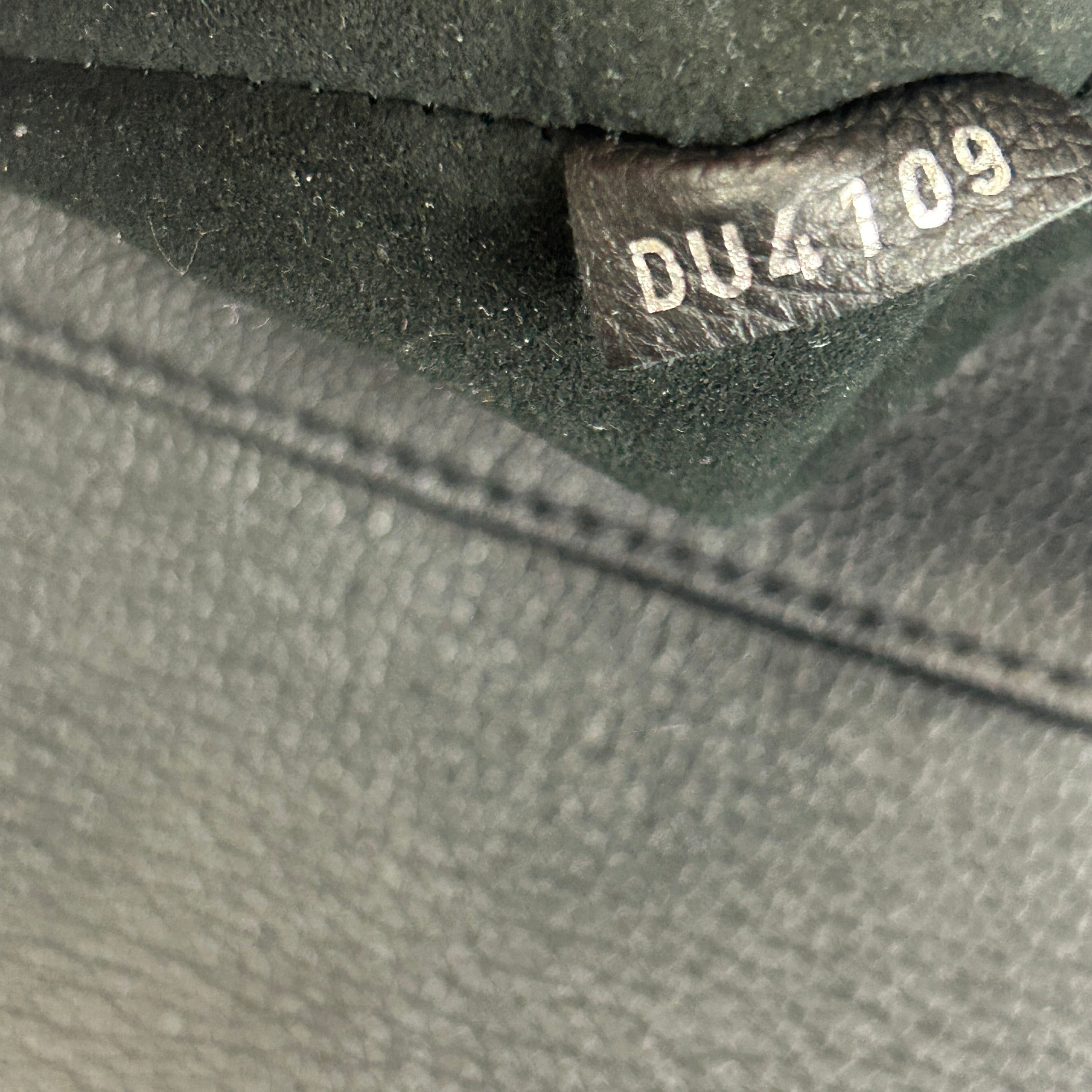 Louis Vuitton £2050 Black Calfskin Lockme Backpack