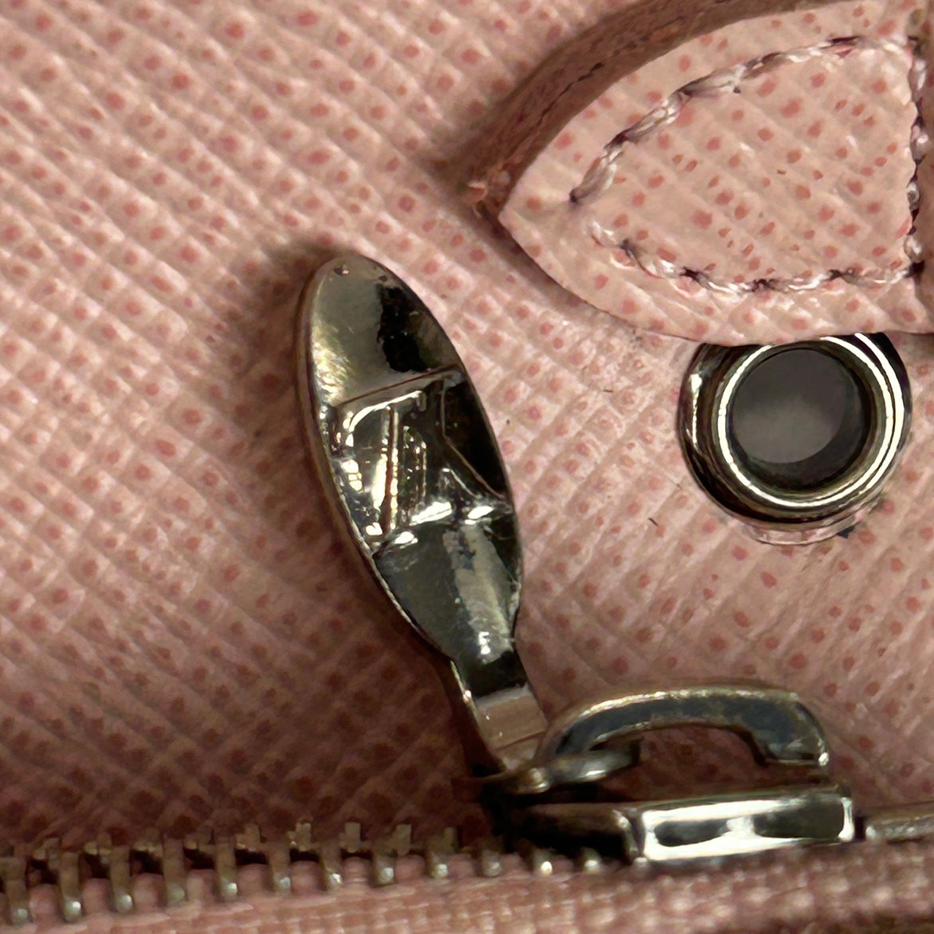 Louis Vuitton Pink Epi Leather Twist Chain Wallet