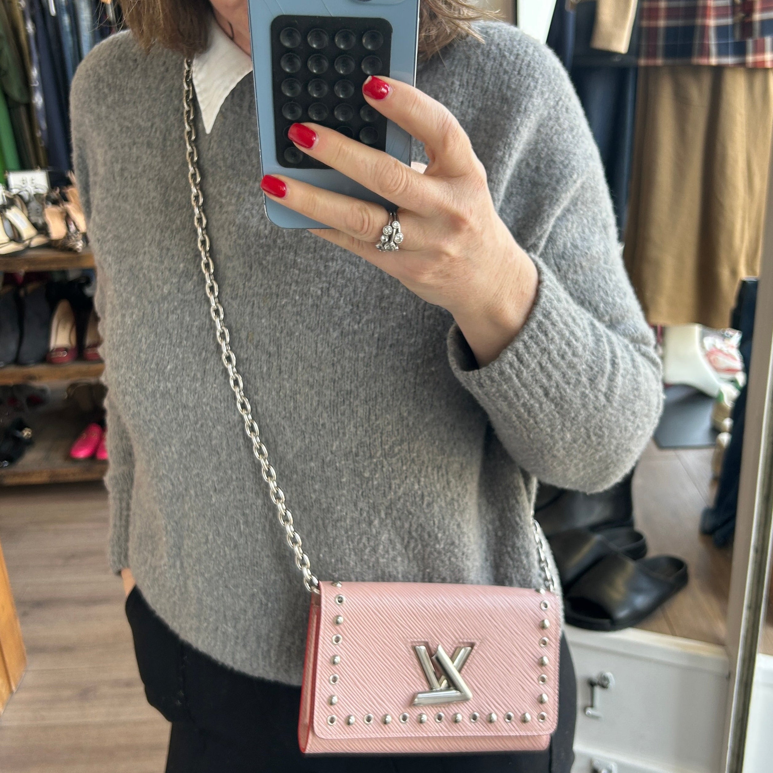Louis Vuitton Pink Epi Leather Twist Chain Wallet
