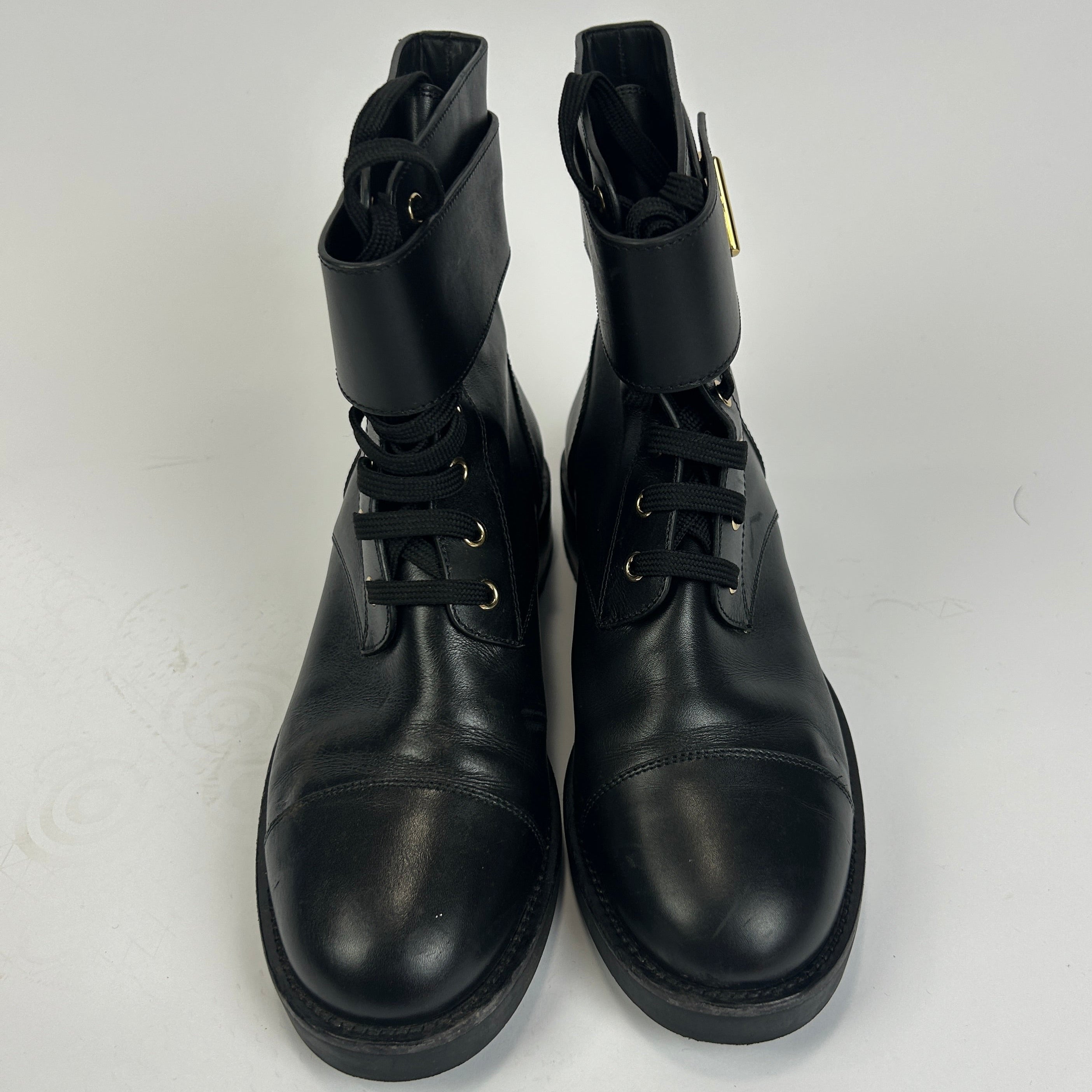 Louis Vuitton £1030 Black Wonderland Ranger Combat Boots 40