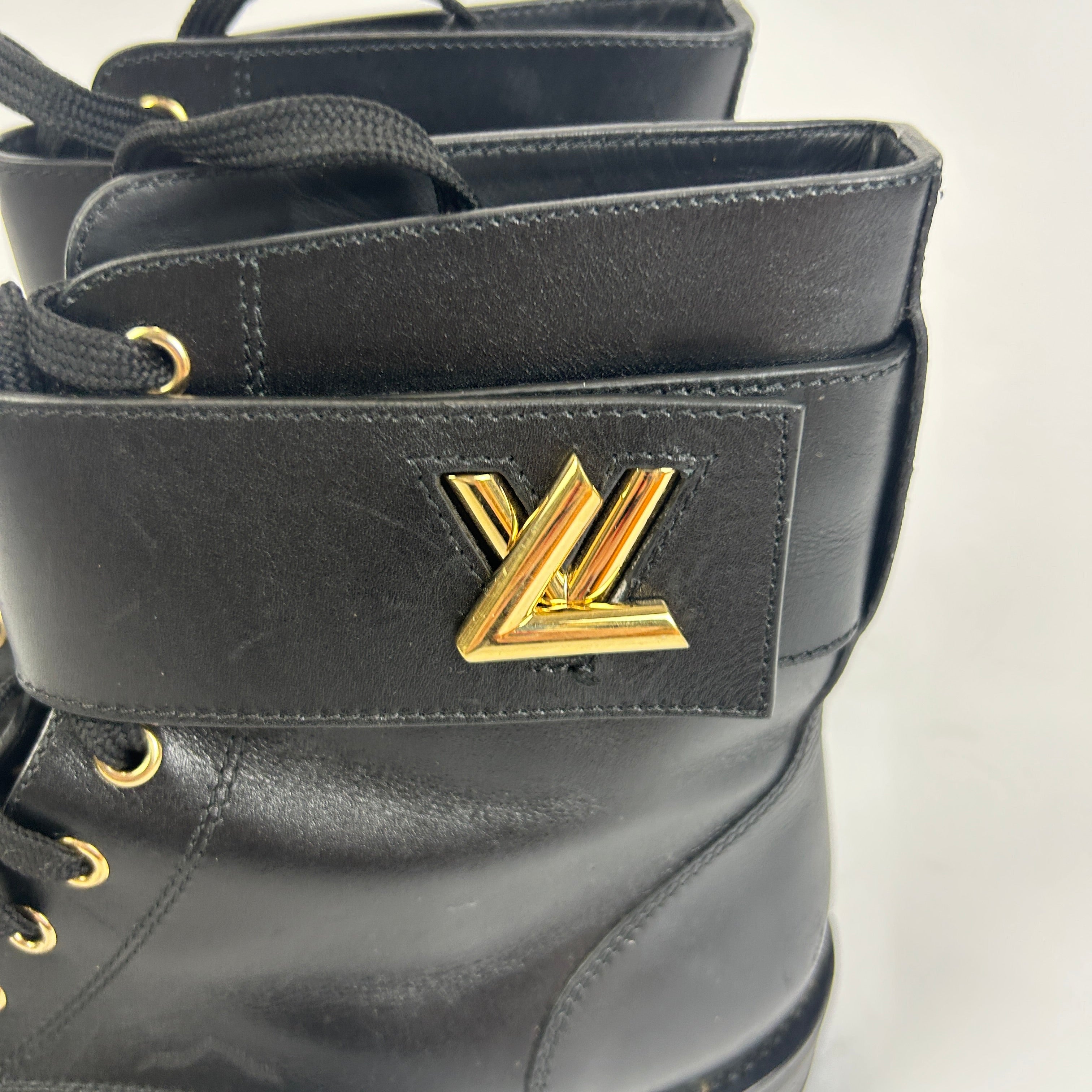Louis Vuitton £1030 Black Wonderland Ranger Combat Boots 40
