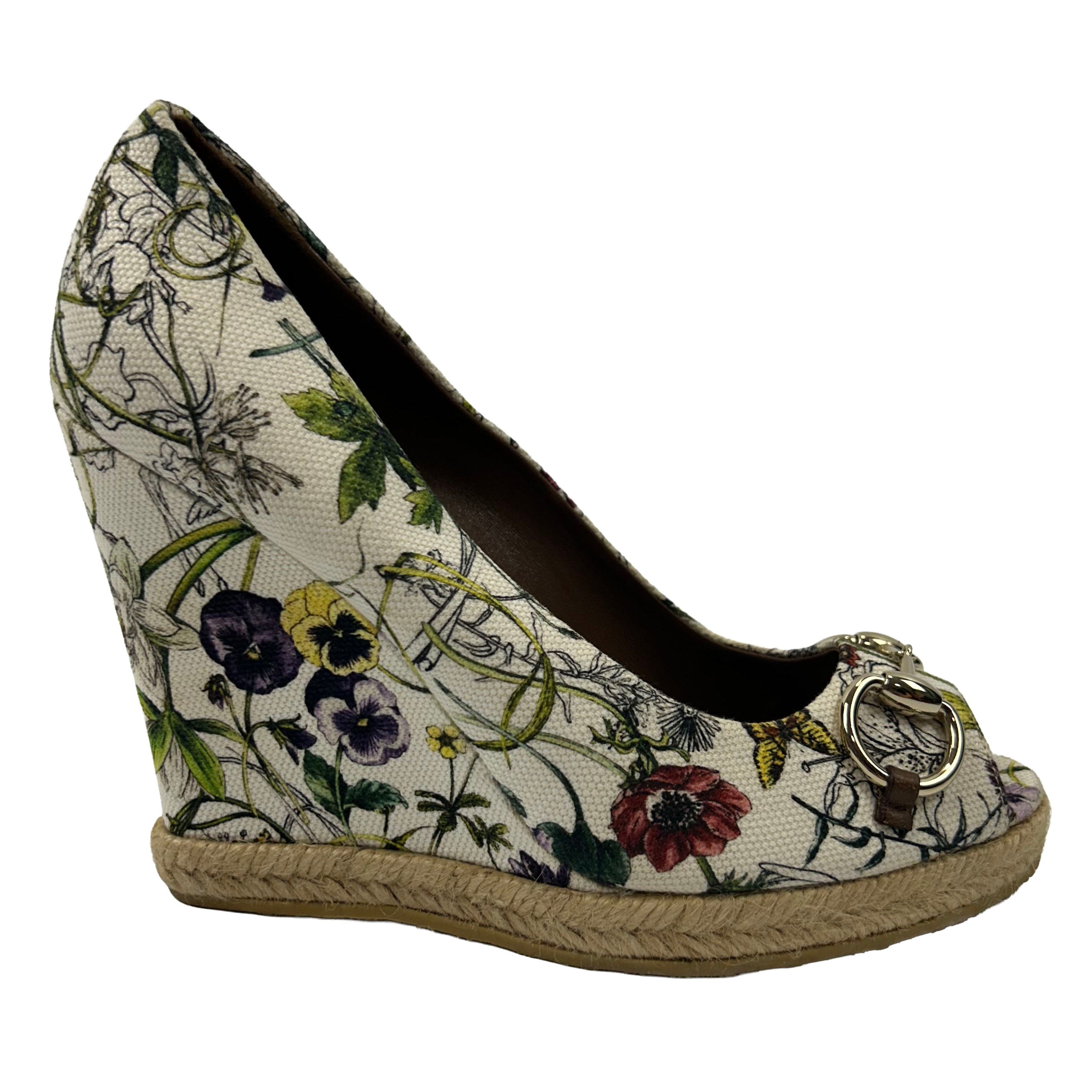 Gucci Canvas Floral Horesbit Open Toe Wedges 38