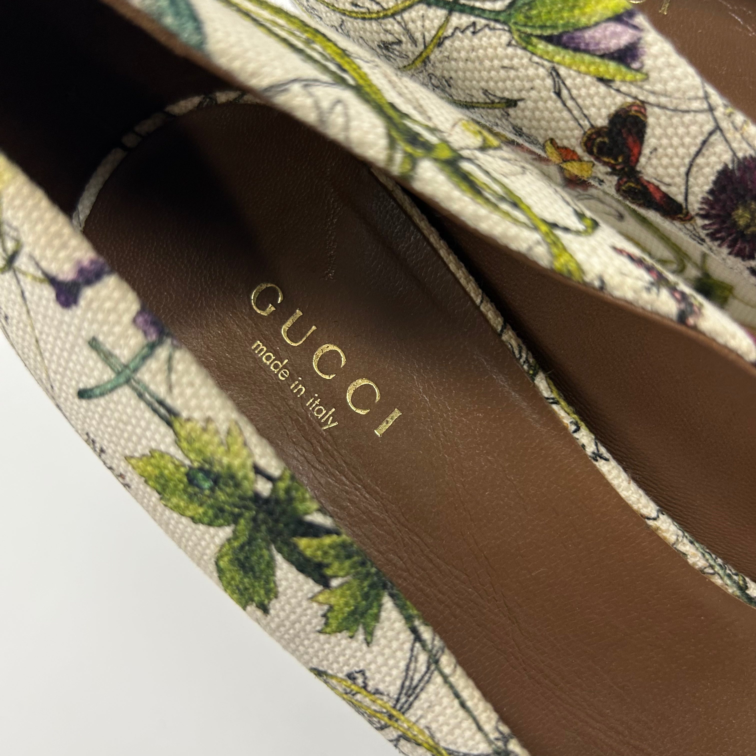 Gucci Canvas Floral Horesbit Open Toe Wedges 38