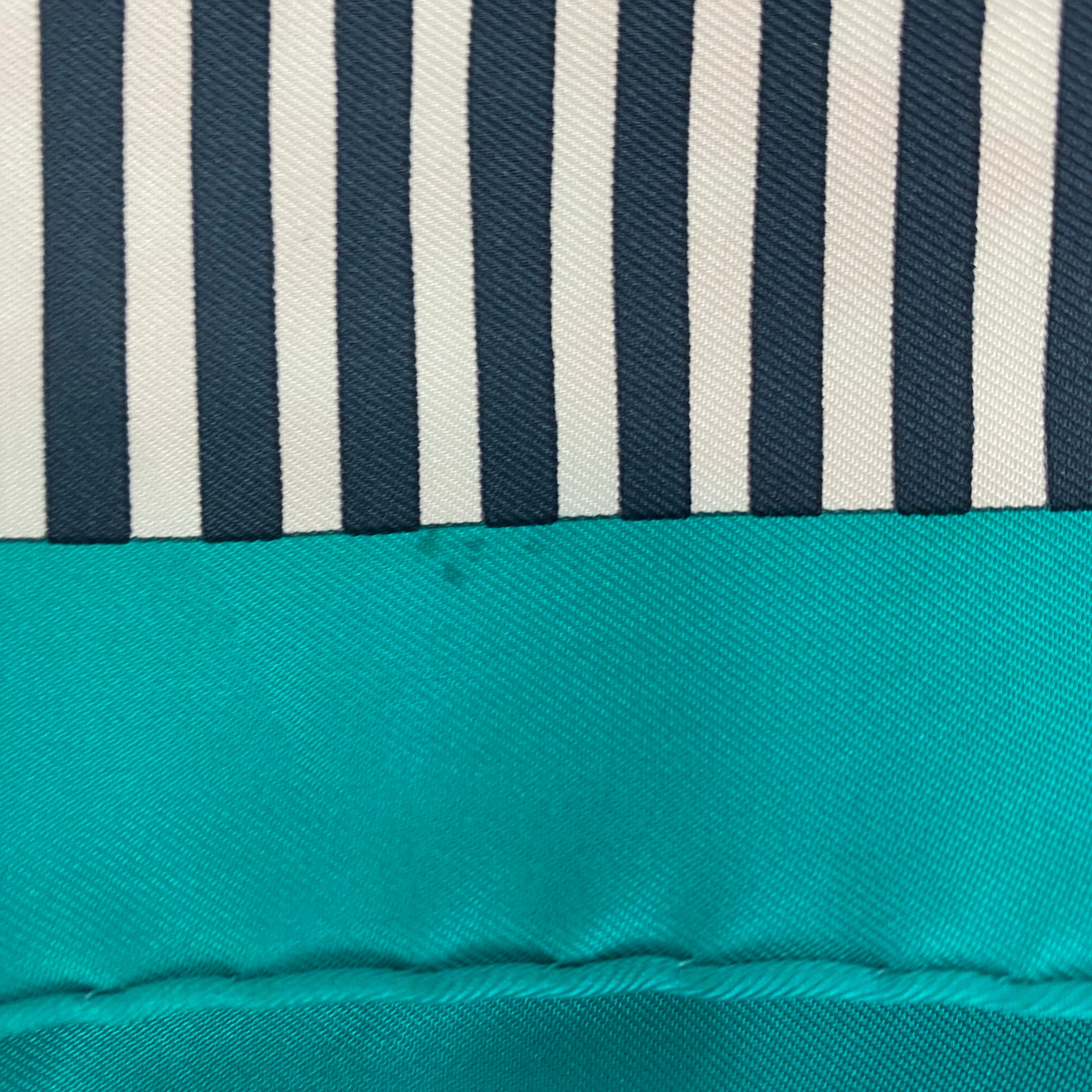 Hermes Aqua Promenade Au Faubourg Silk Twill 90 Scarf