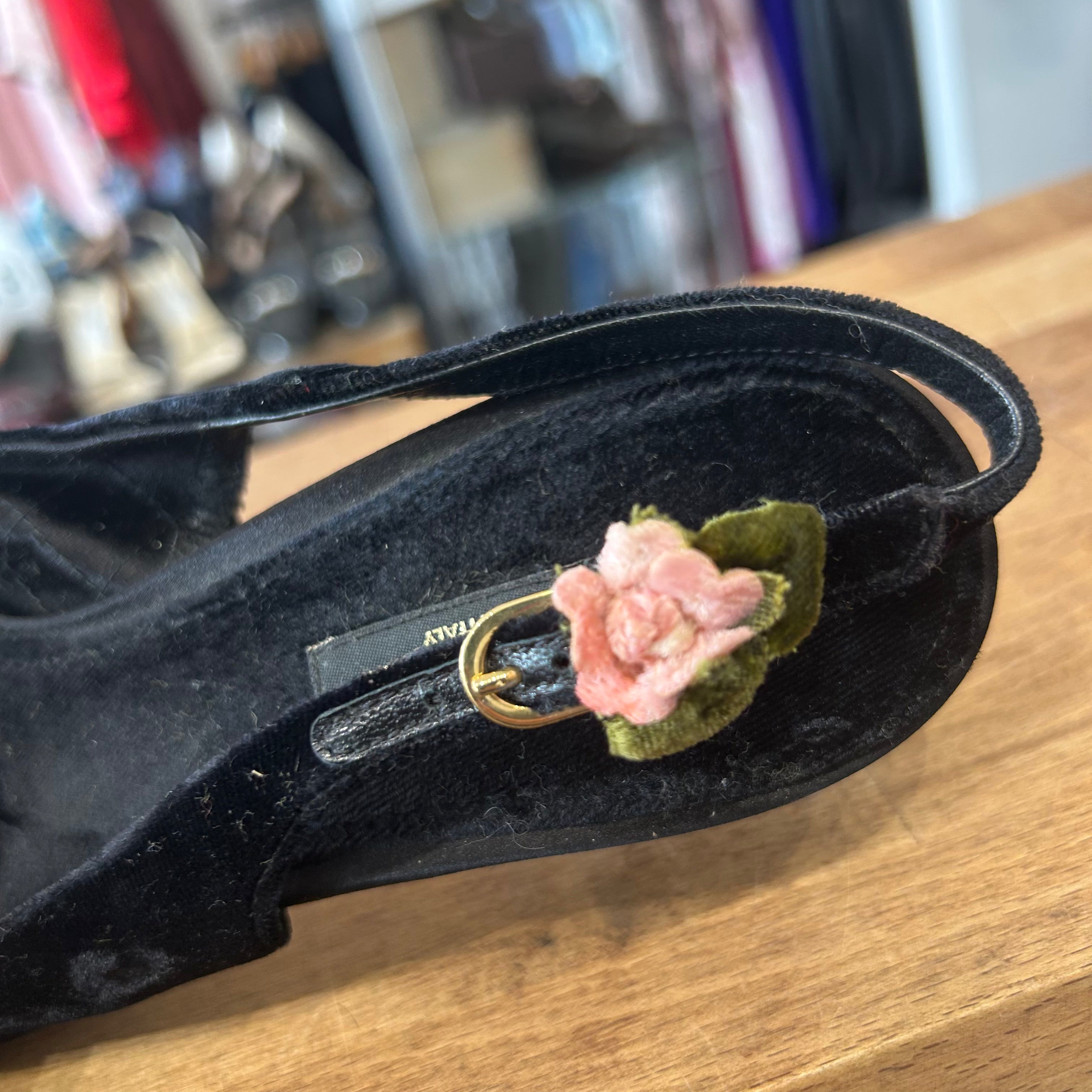 Dolce & Gabbana Black Velvet Cage Kitten Heels 38