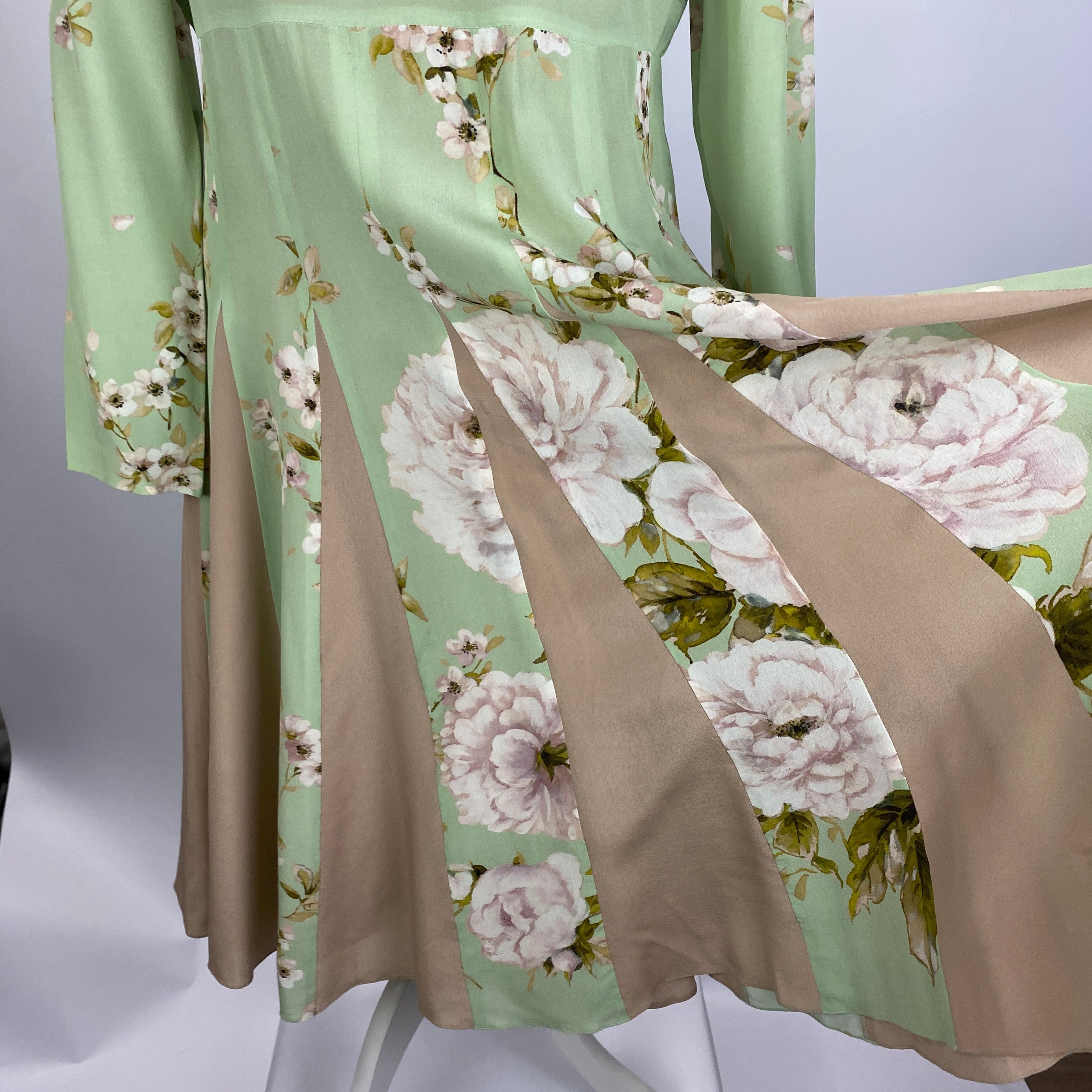 The Fold £520 Mint Cherry Blossom Print Silk Midi Dress L