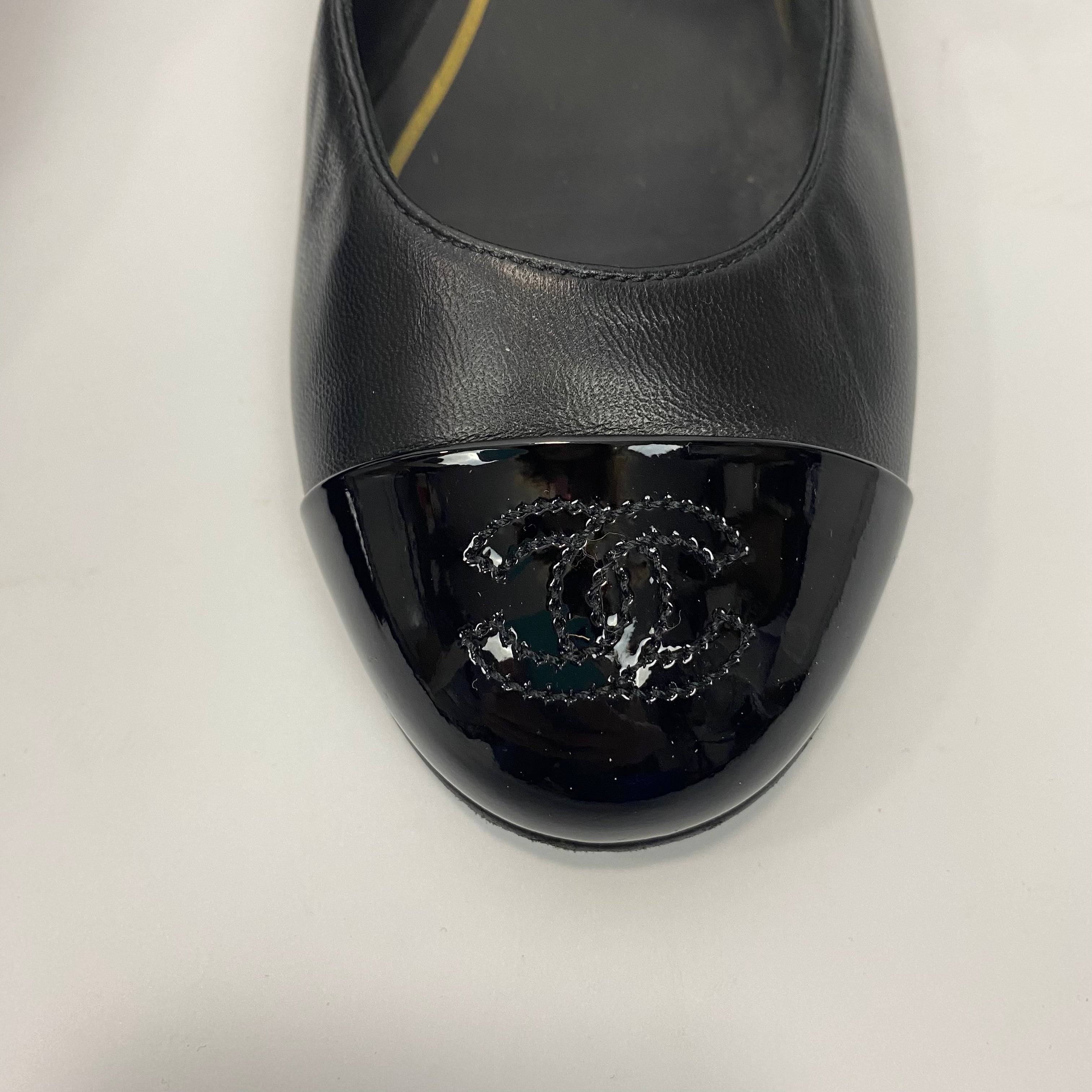 Chanel Black Leather Mary Jane Flats 36