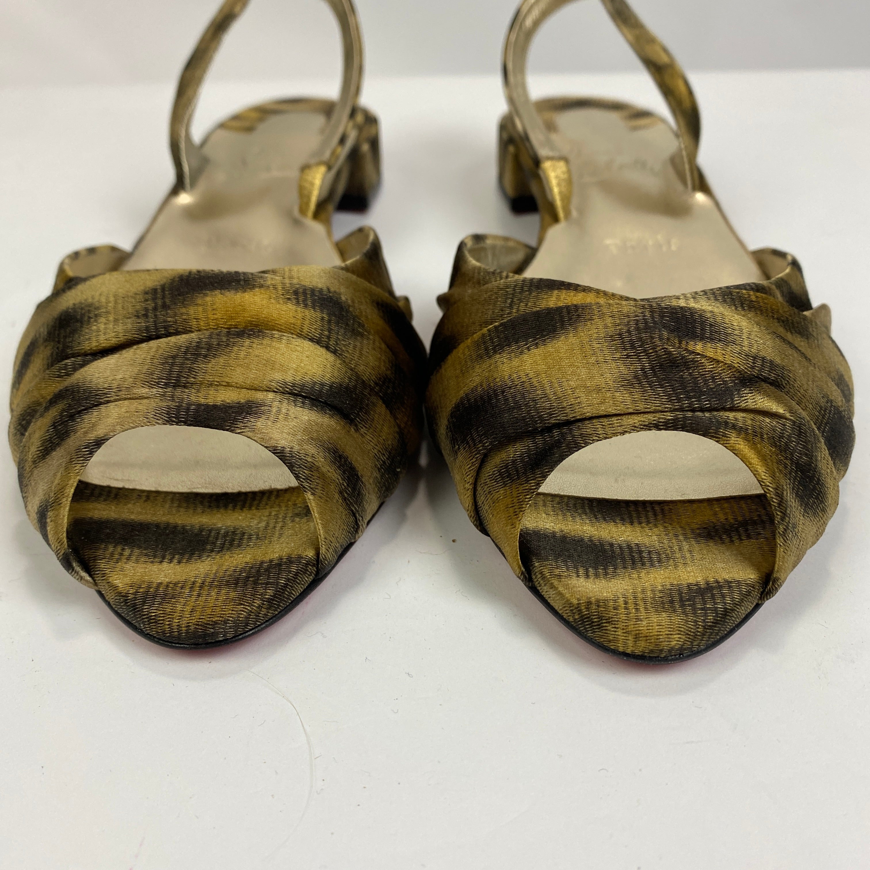 Christian Louboutin New £1100 Leopard Silk Cordelina Slingbacks 39.5