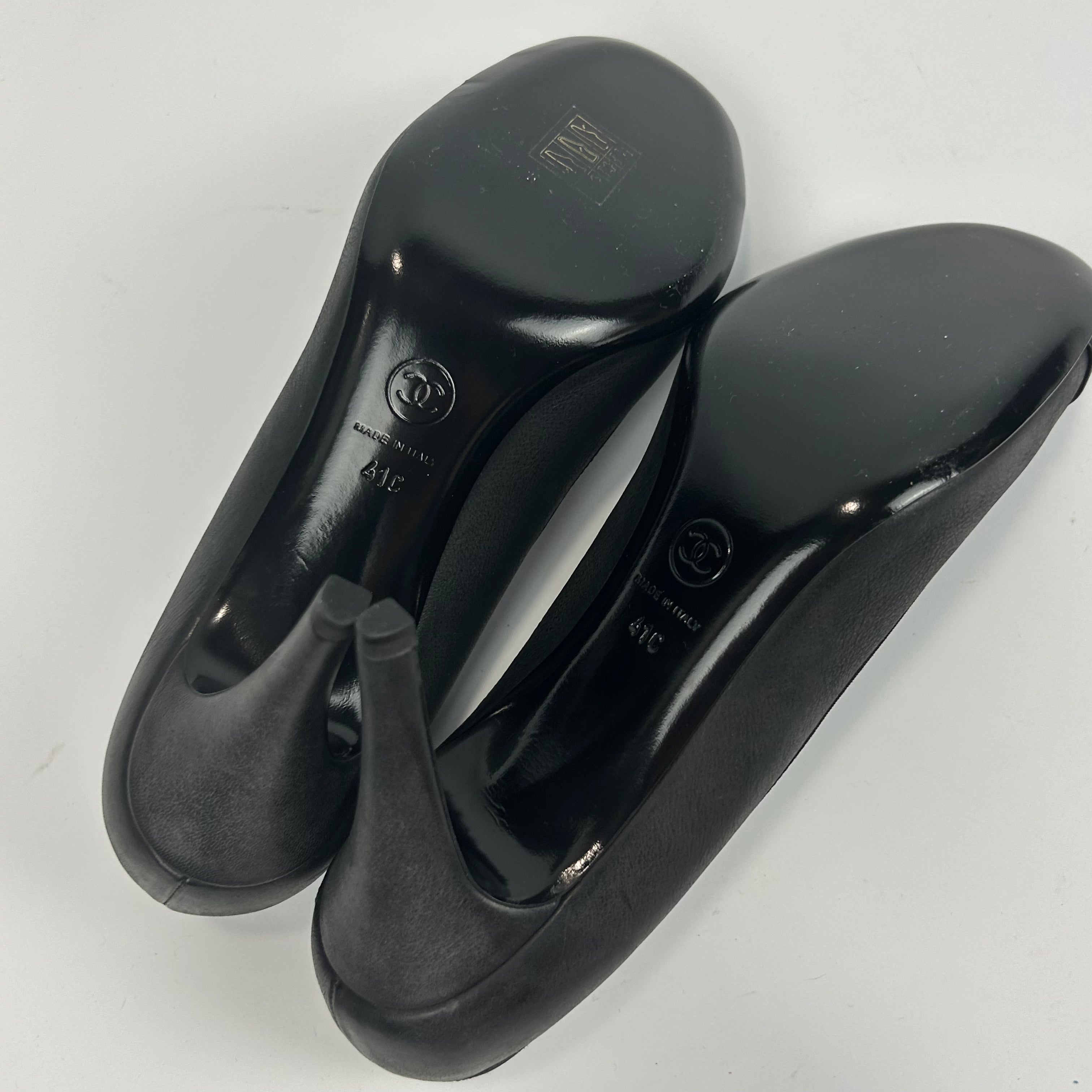 Chanel New Black Camellia & Bow Heels 41