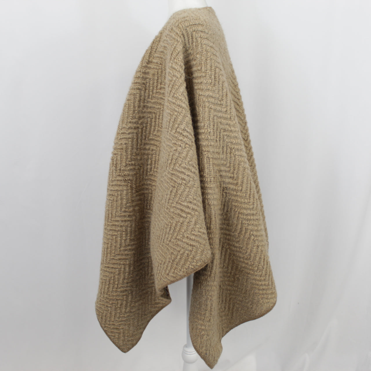 Missoni New Camel Chunky Wool & Zigzag Knit Serape O/S