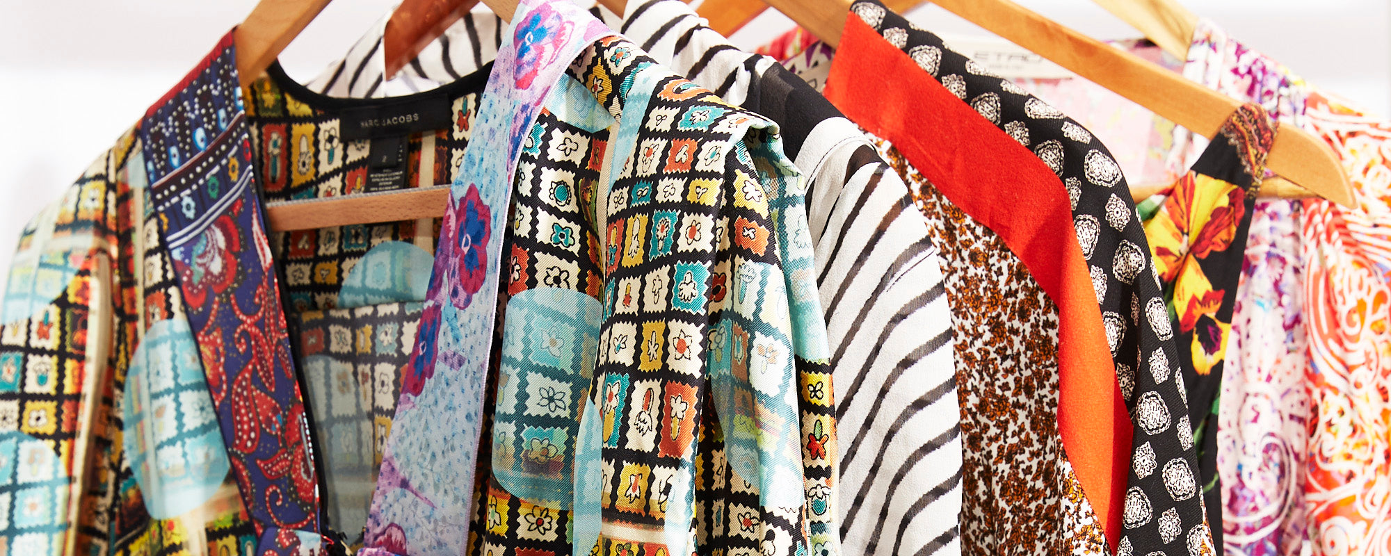 How to Declutter Your Wardrobe Like A Pro