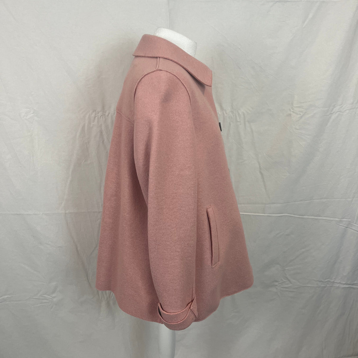 Harris Wharf Brand New £310 Pink Wool Short Coat L