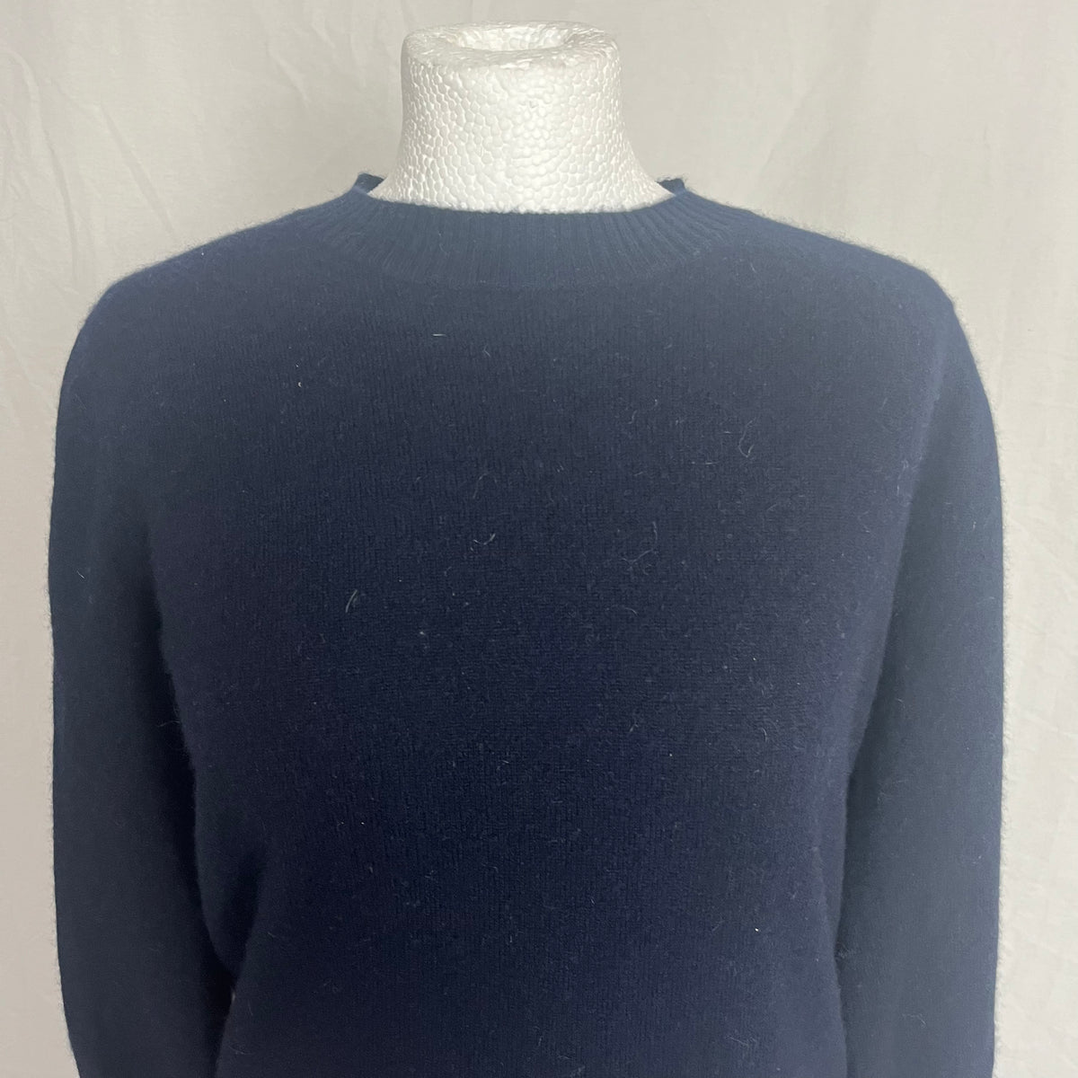 Madeleine Thompson Navy Cashmere Jumper M