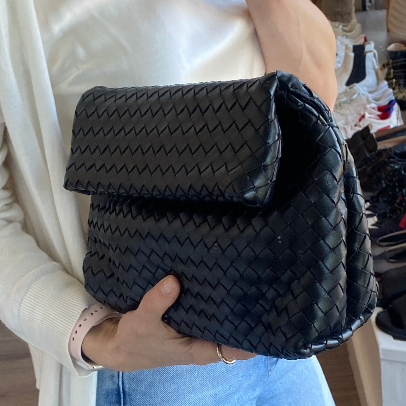 Bottega Veneta New £2285 Black Intrecciato The Fold Crossbody Bag