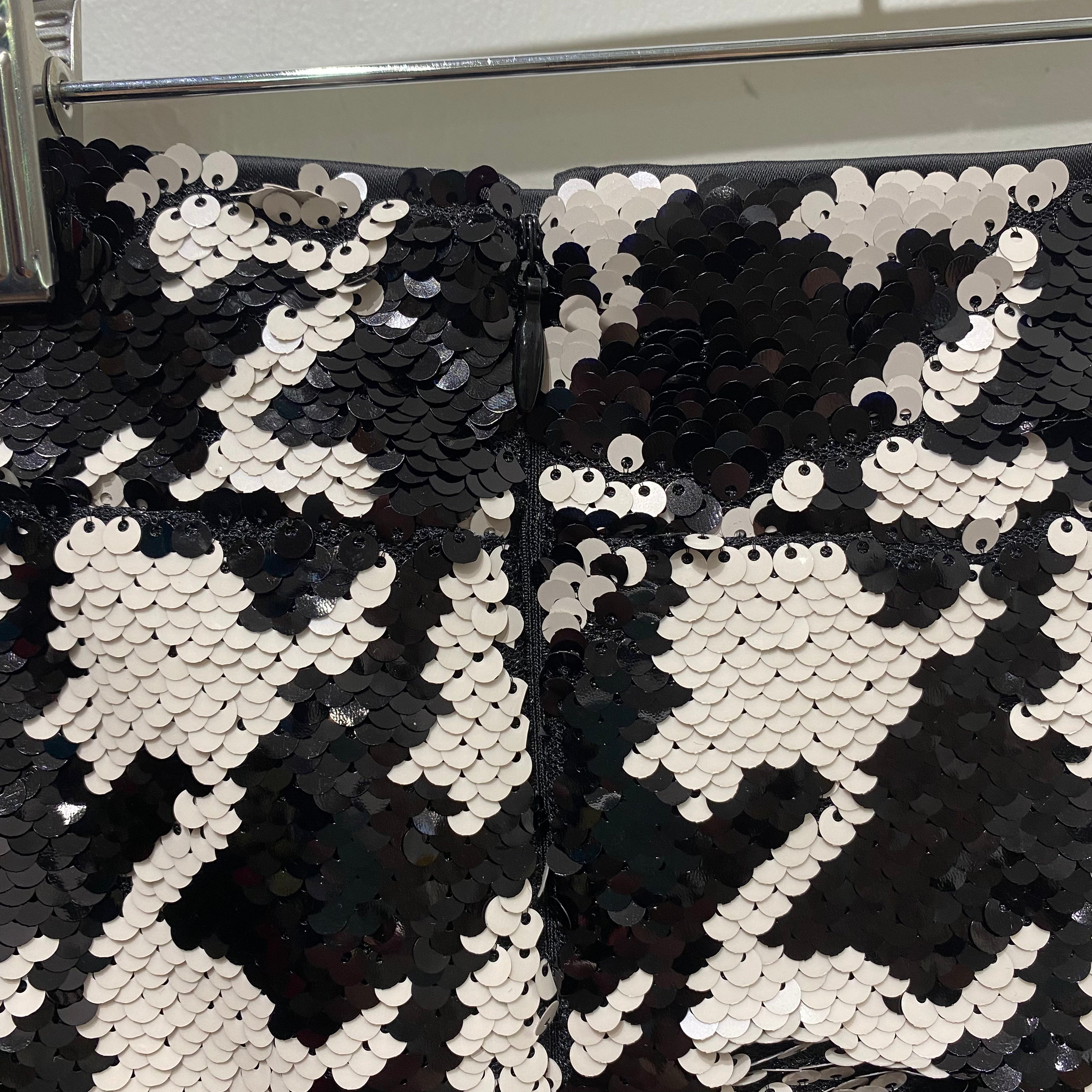 Wiggy Kit Black & Ivory Fishscale Sequin Maxi Skirt L