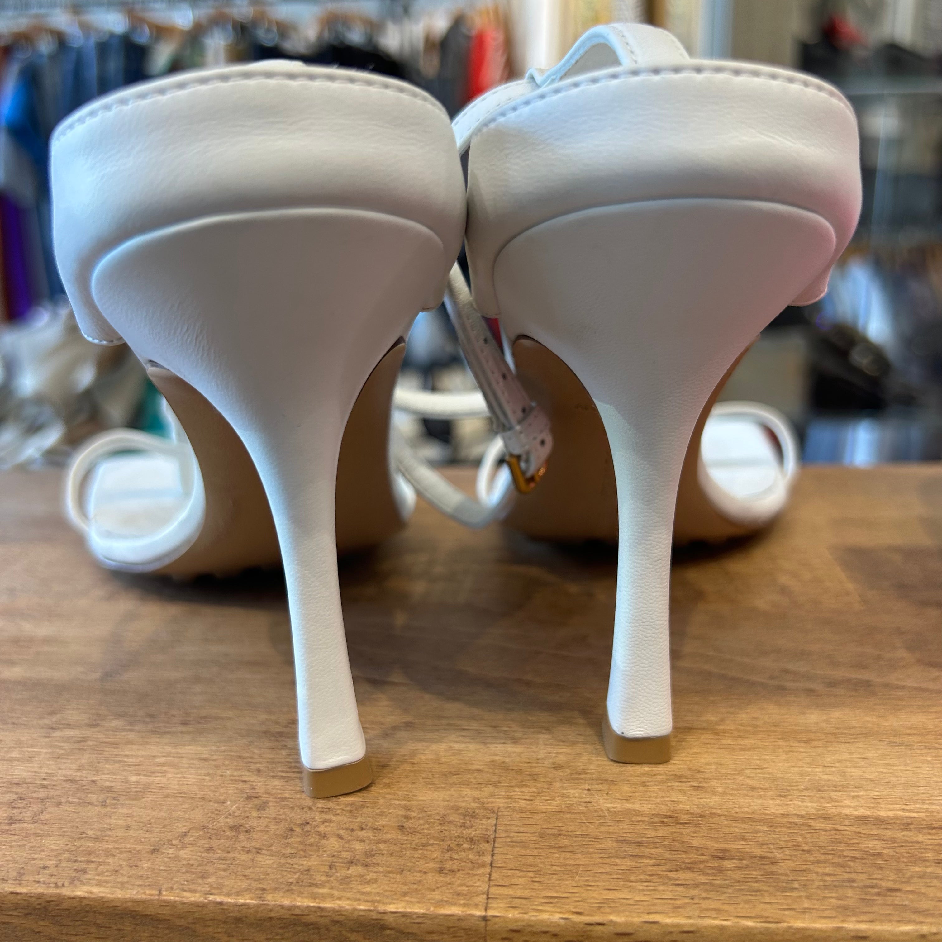 Bottega Veneta £710 Optic White Ankle Strap Sandals 38