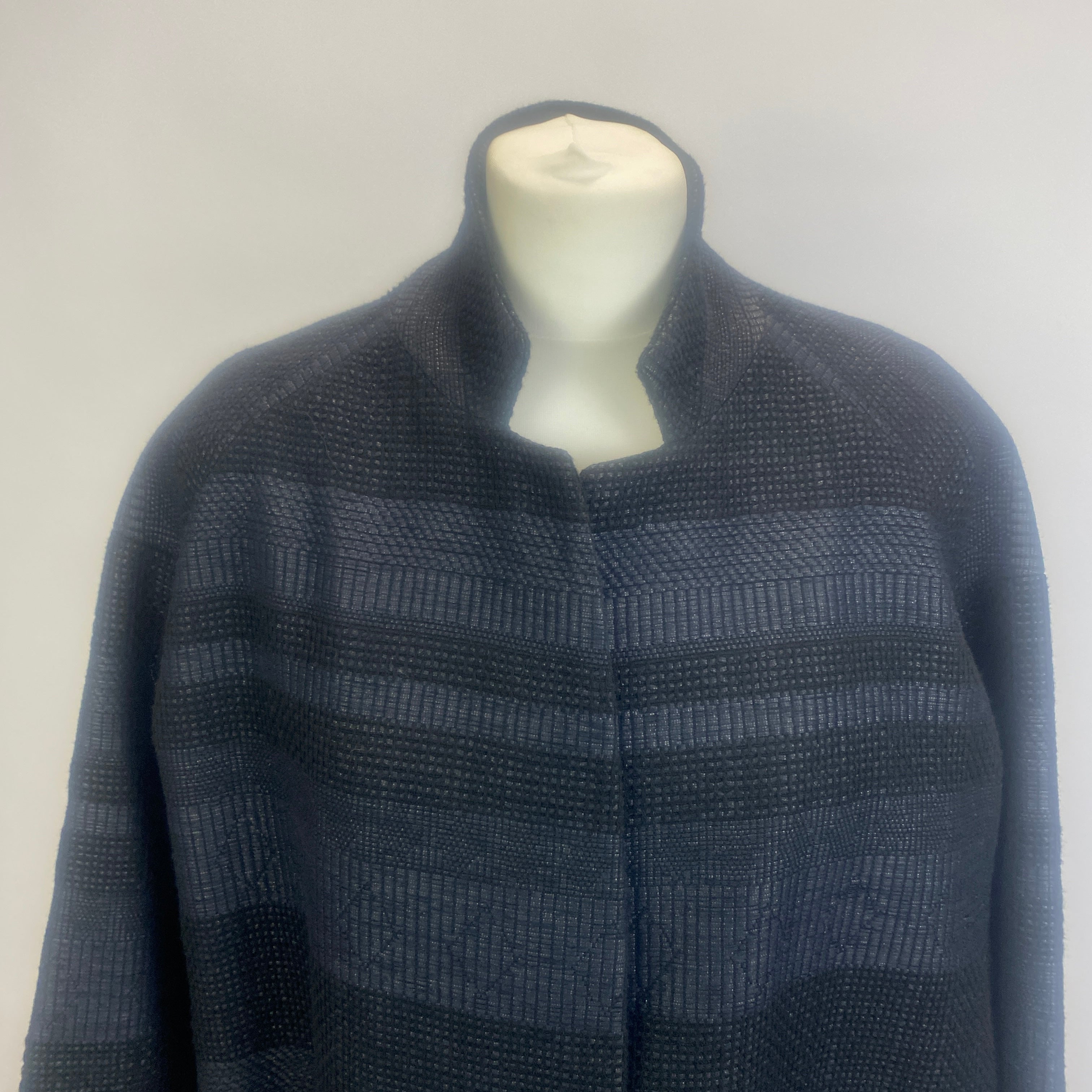 Pomandere Midnight & Black Cotton Jacquard Light Coat L