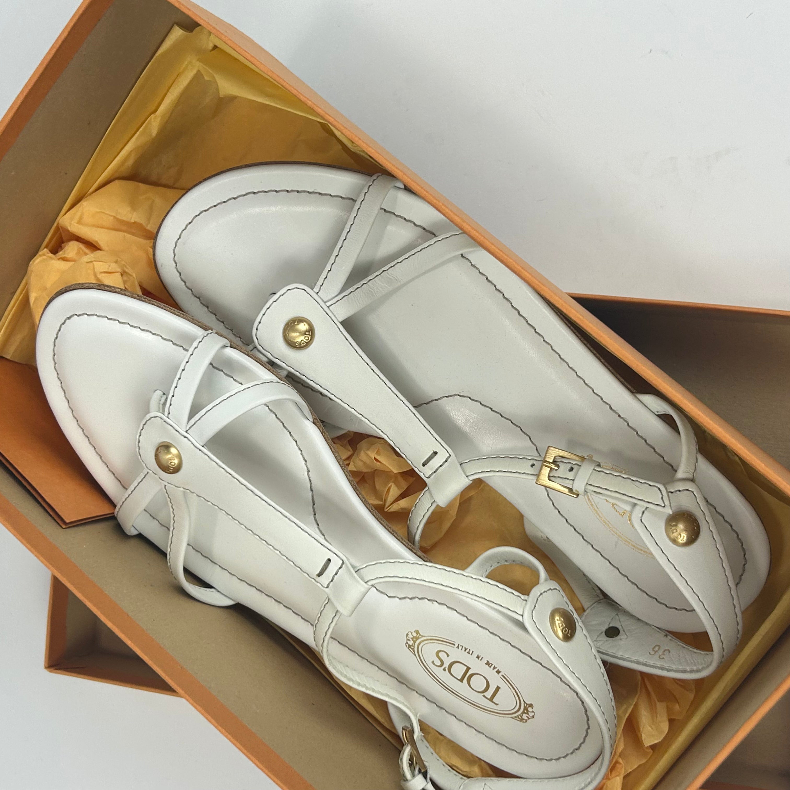 Tod's New £398 White Leather Matisse Flat Sandals 36