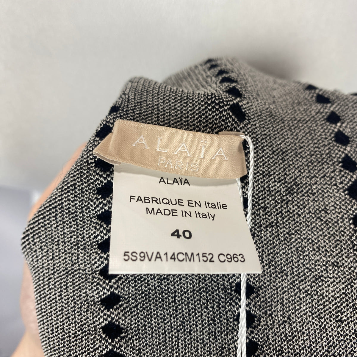 Alaia £1250 Black & White Knit Crop Cardigan M