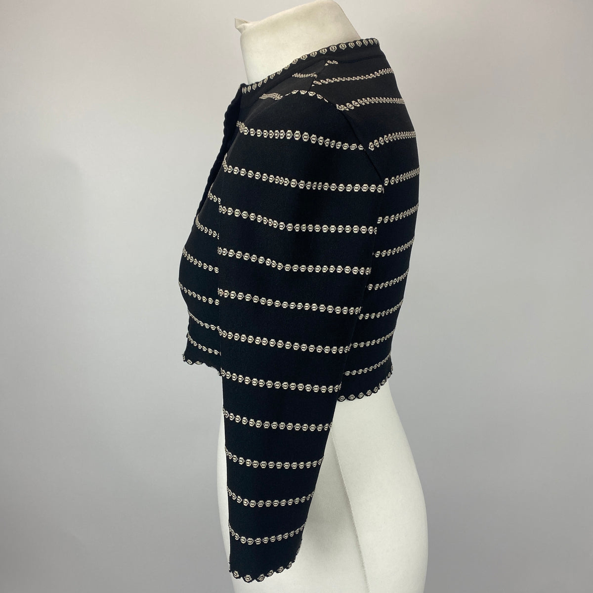 Alaia £1250 Black & White Knit Crop Cardigan M
