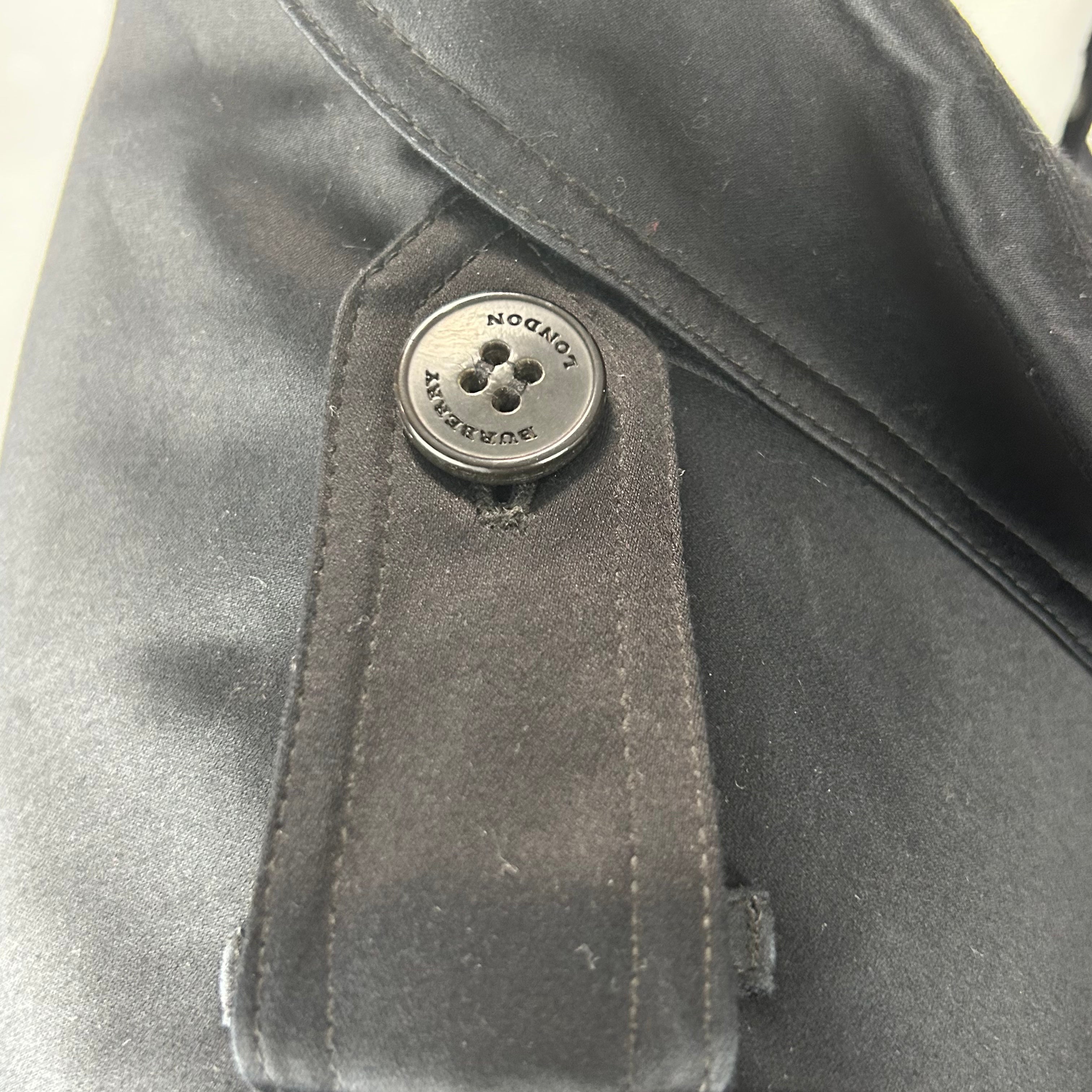 Burberry Brand New £1790 Black Classic Short Kensington Trench Coat XXS