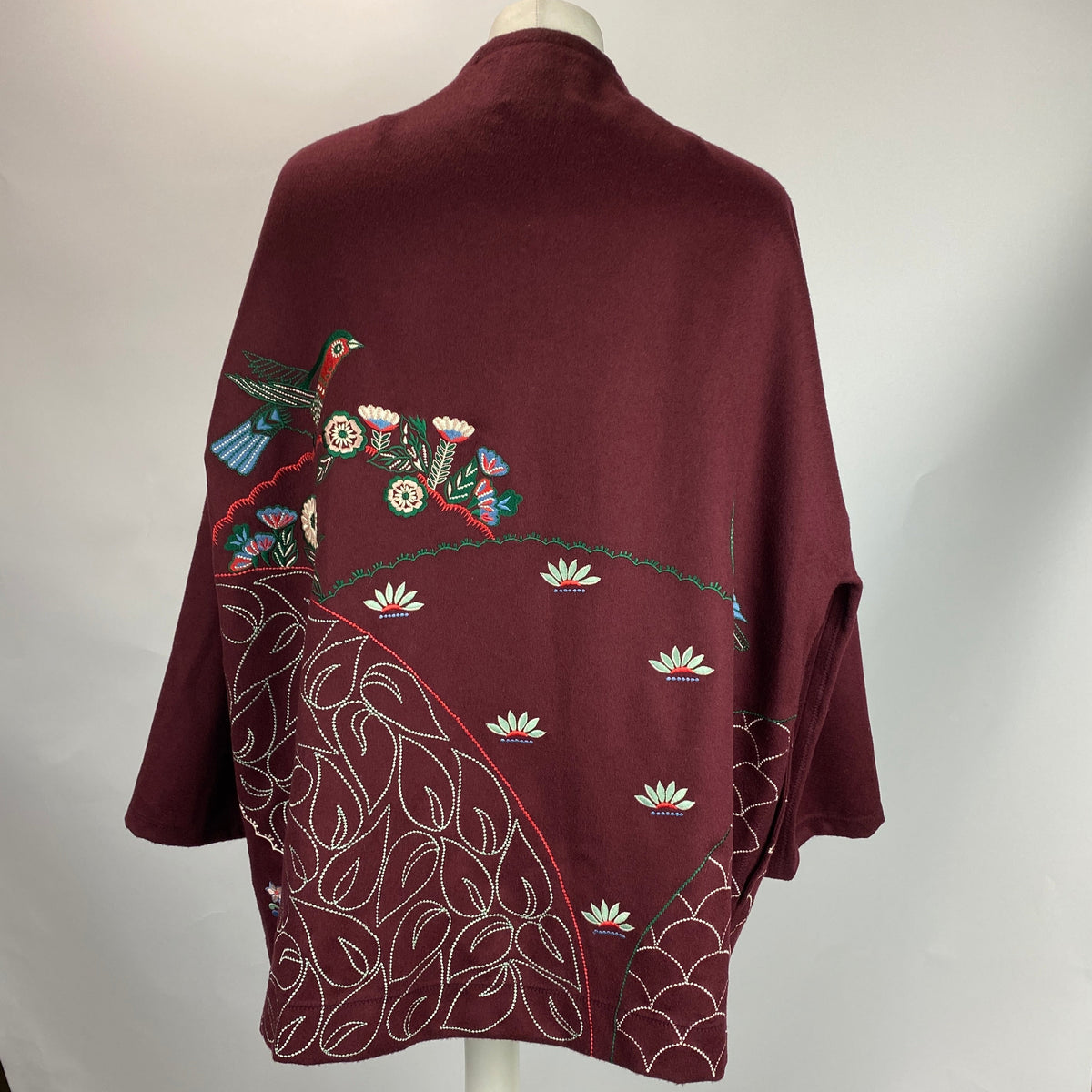 Vilshenko New Plum Embroidered Wool Jacket M