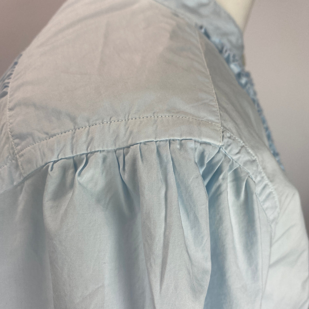 Vincenzo Di Ruggiero £239 Pale Blue Camilla Ruffle Shirt M