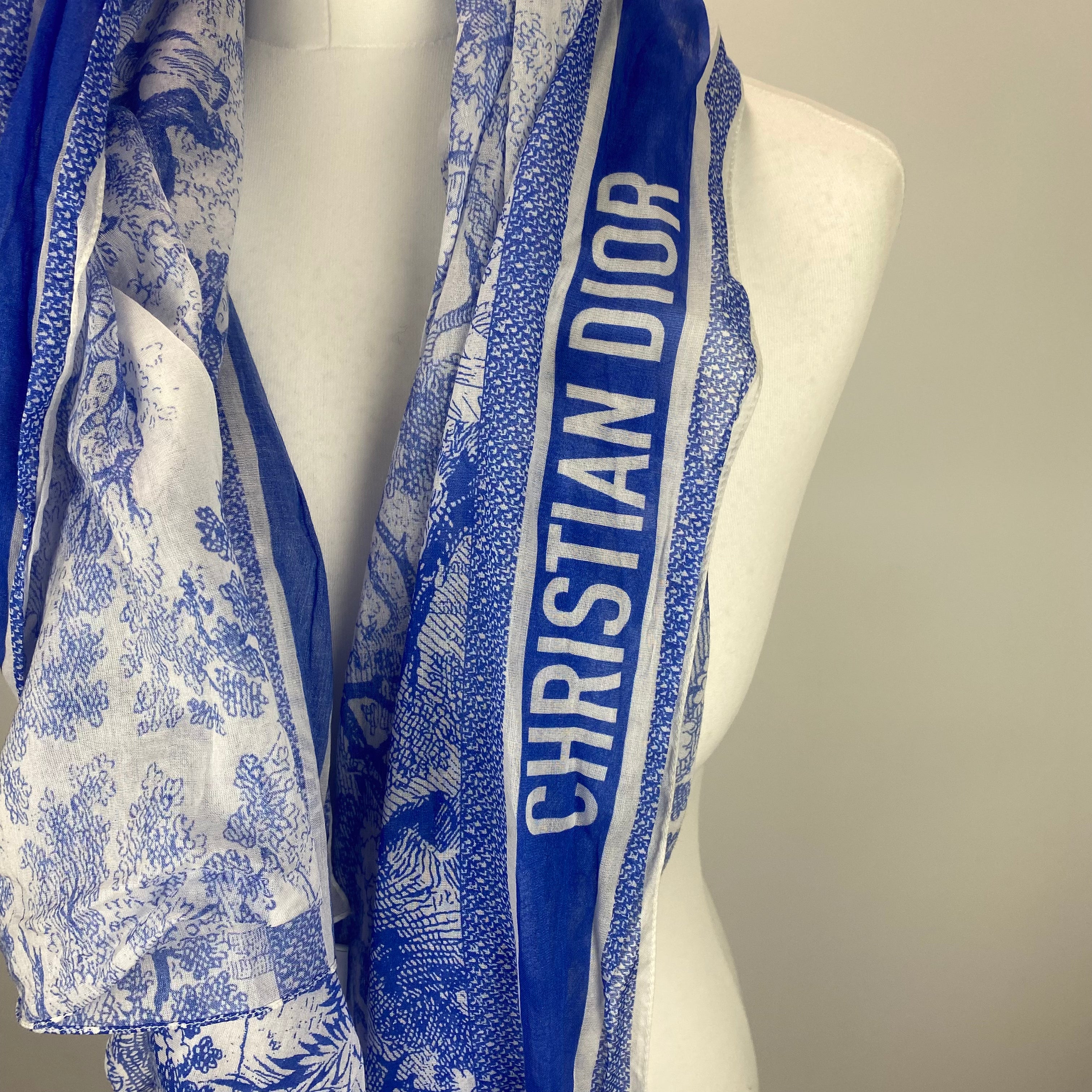 Christian Dior £445 Blue & White Cotton Toile De Jouy Sauvage Shawl Scarf
