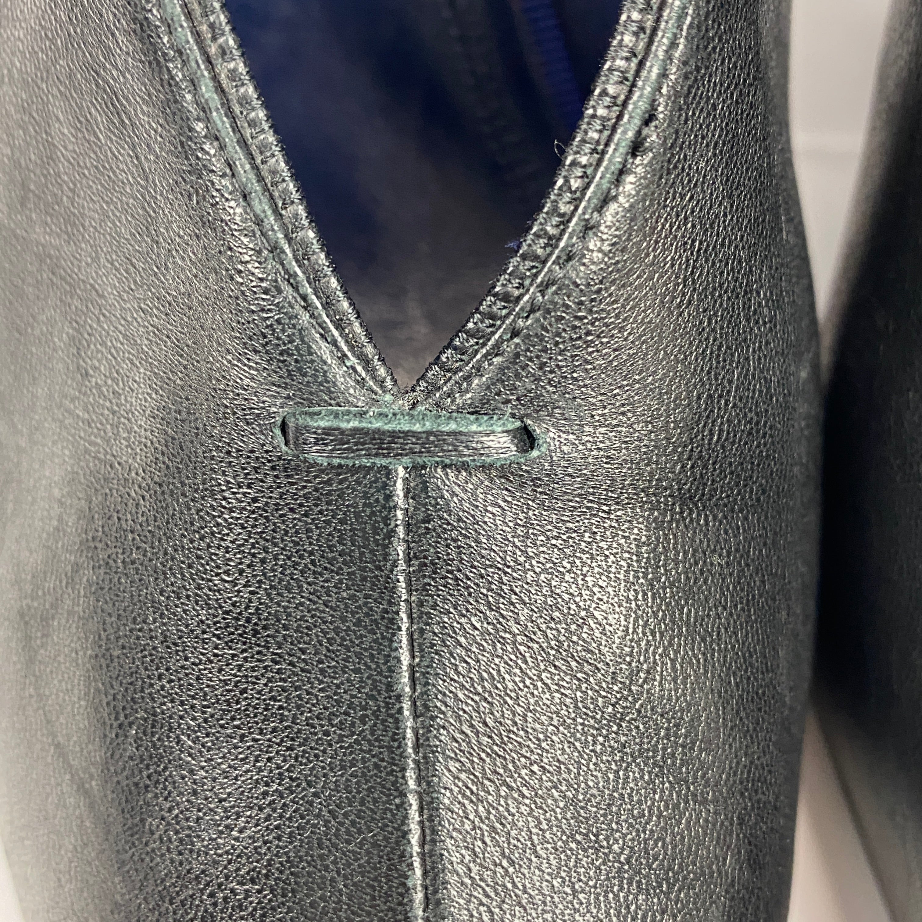 Celine Phoebe Philo Black Leather Soft V-Neck Leather Pumps 38.5