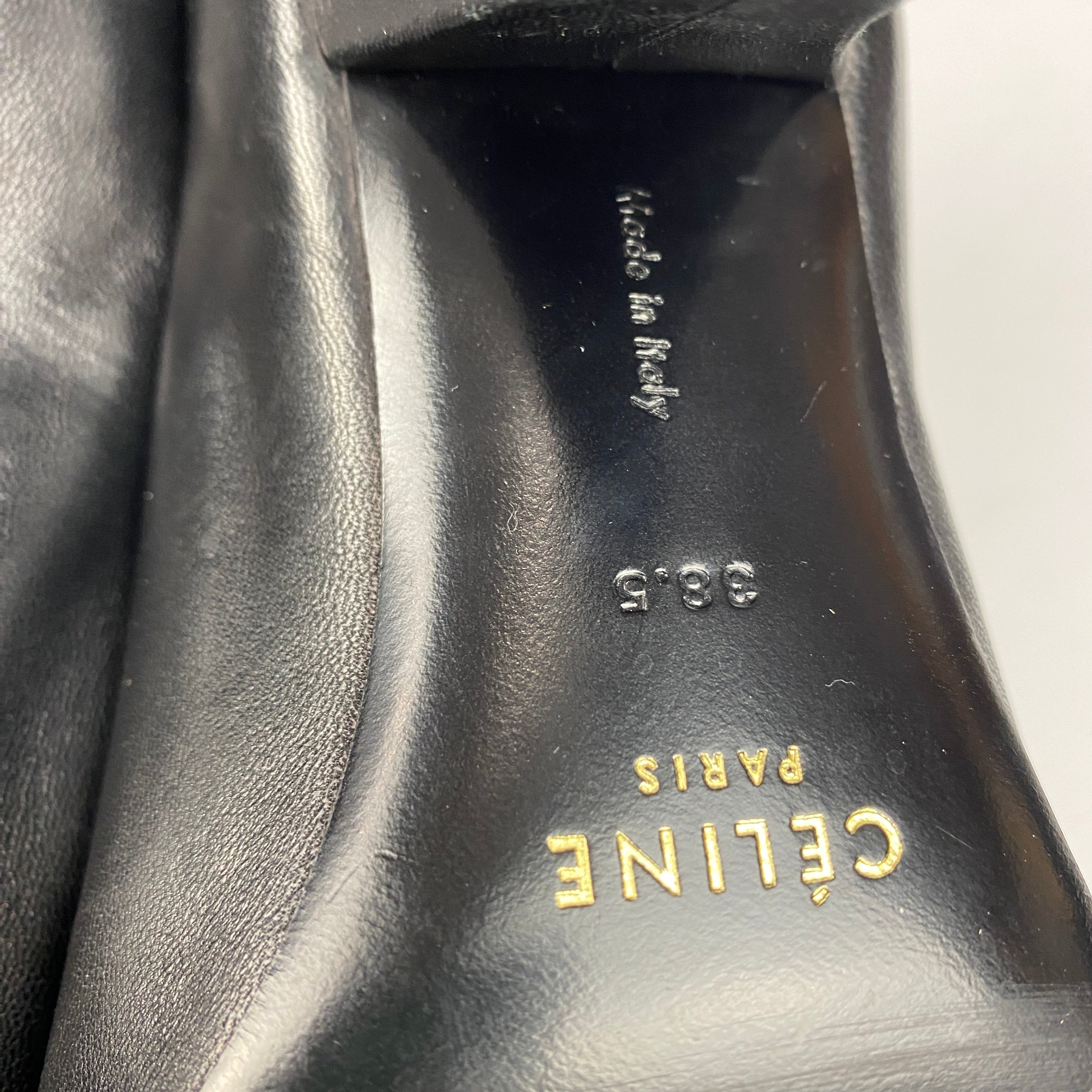 Celine Phoebe Philo Black Leather Soft V-Neck Leather Pumps 38.5