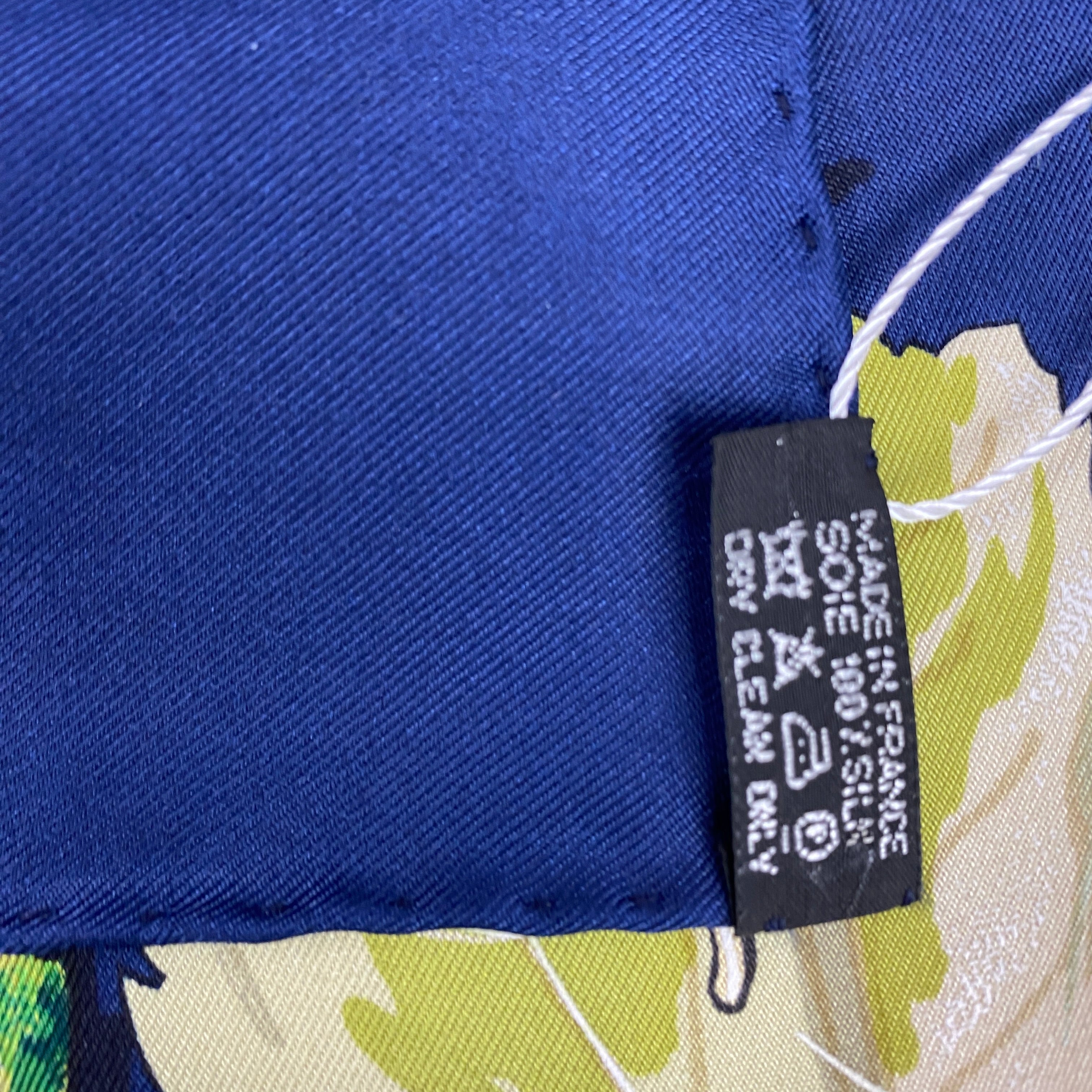 Hermes New Navy Autumn Leaves Silk Twill 90 Scarf