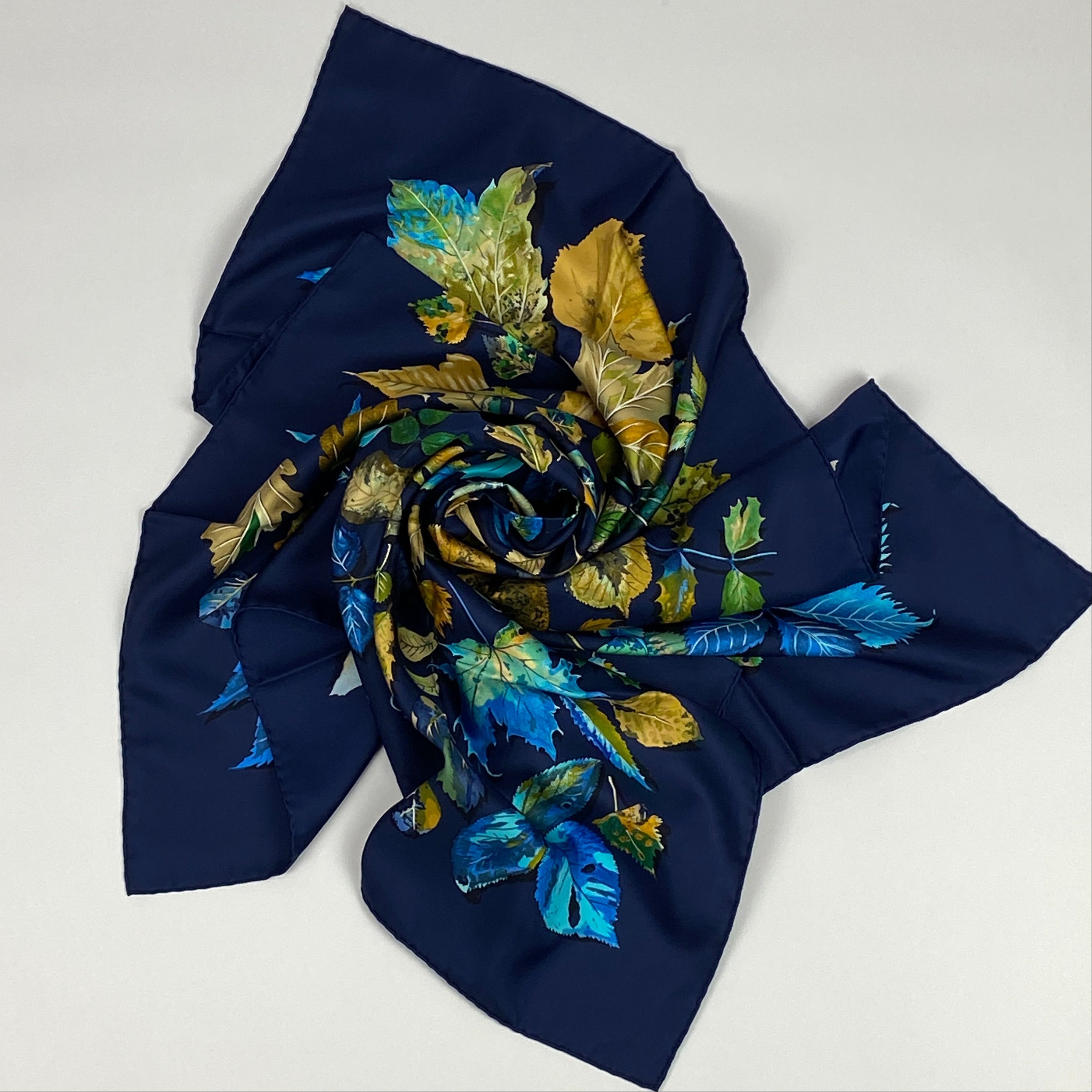 Hermes New Navy Autumn Leaves Silk Twill 90 Scarf