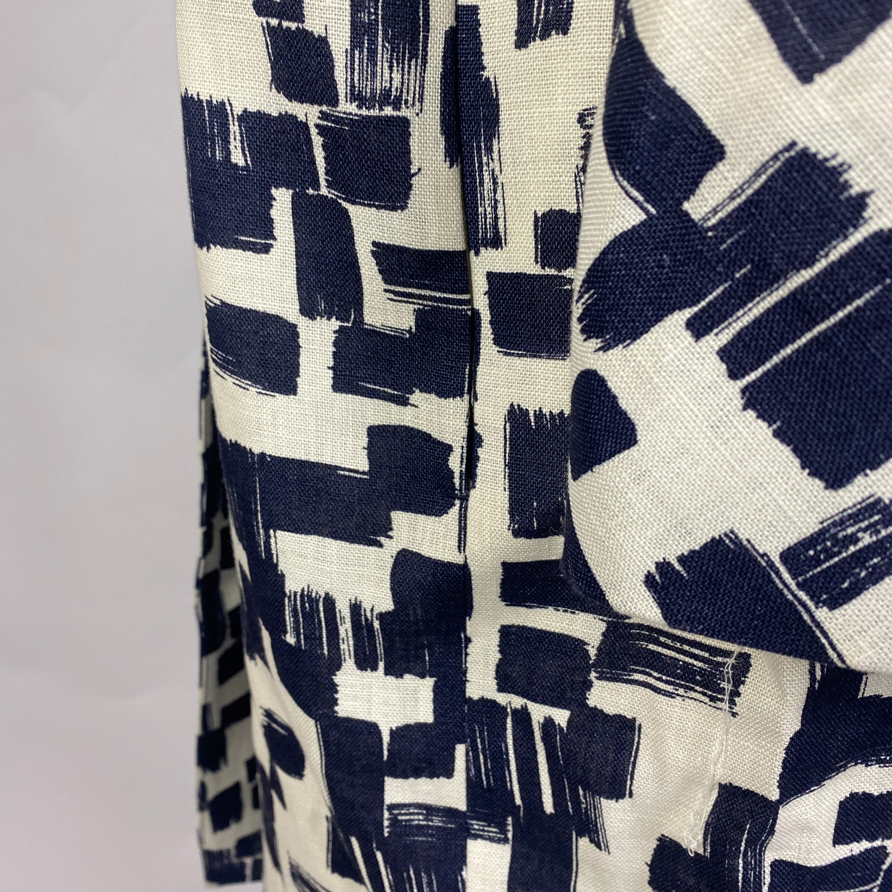 Weekend Max Mara Navy & Cream Print Linen Coat L