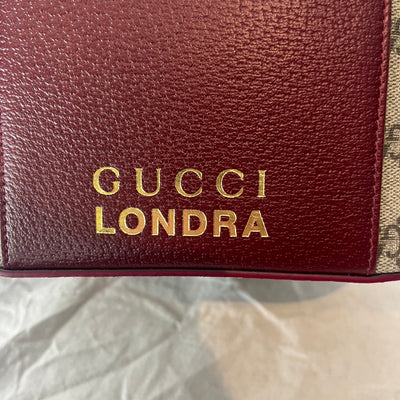 Gucci Brand New Londra GG Crossbody Strap Vanity Case