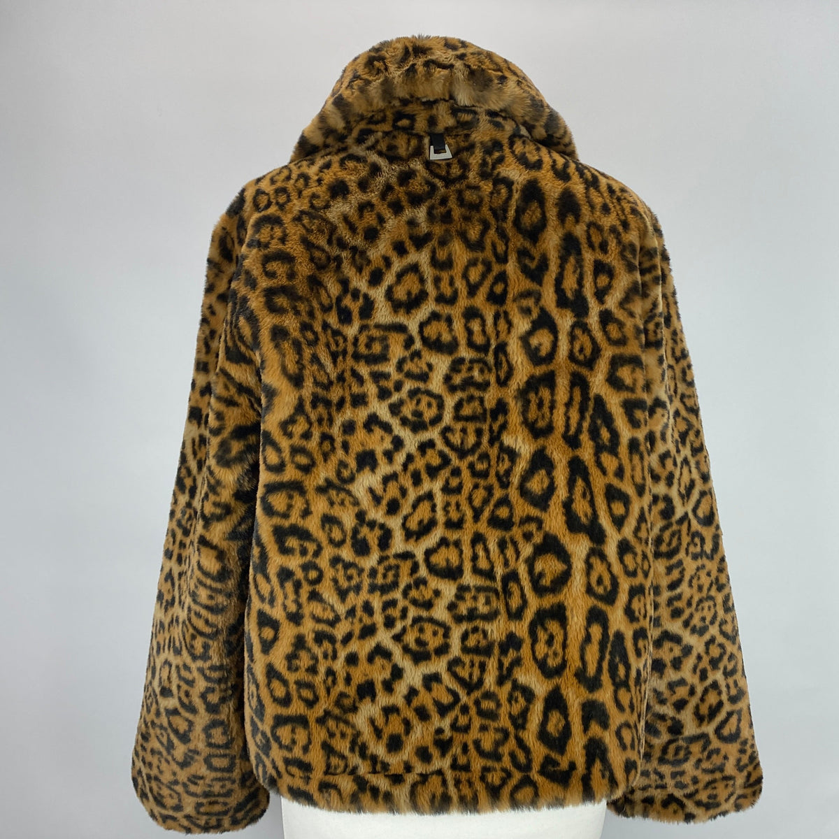 Apparis New £368 Cheetah Faux Fur Crop Jacket M