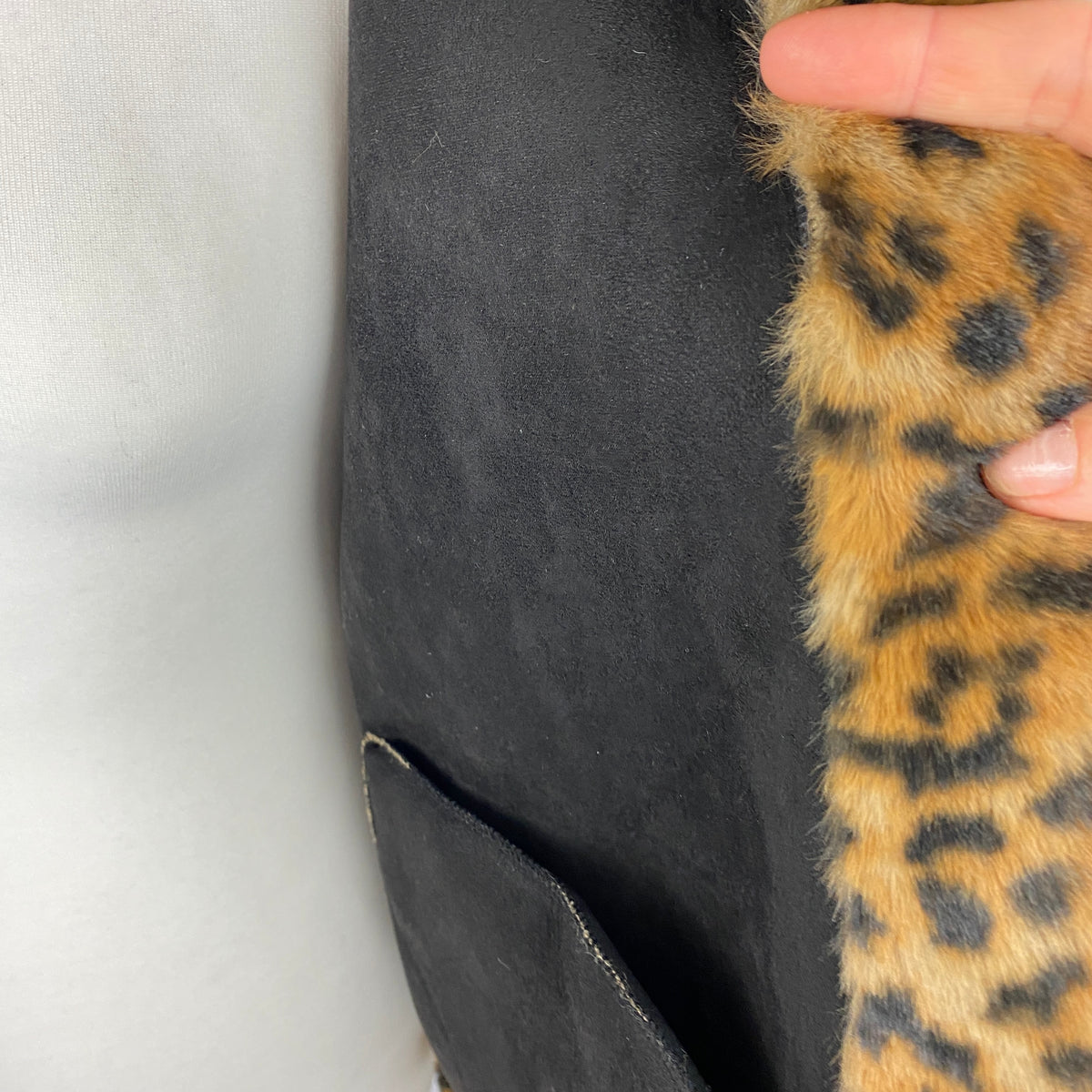 Apparis New £368 Cheetah Faux Fur Crop Jacket M