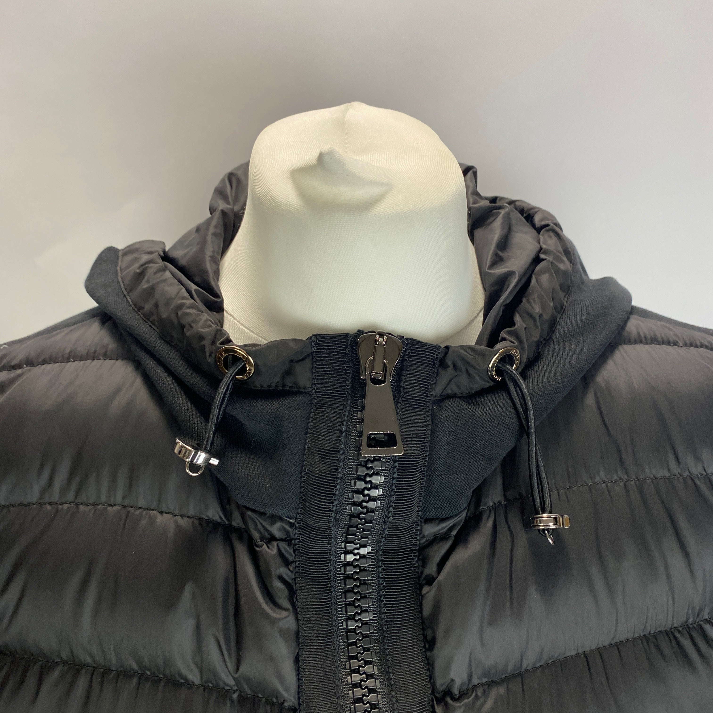 Moncler Black Lightweight Duvet Maglia Jacket M