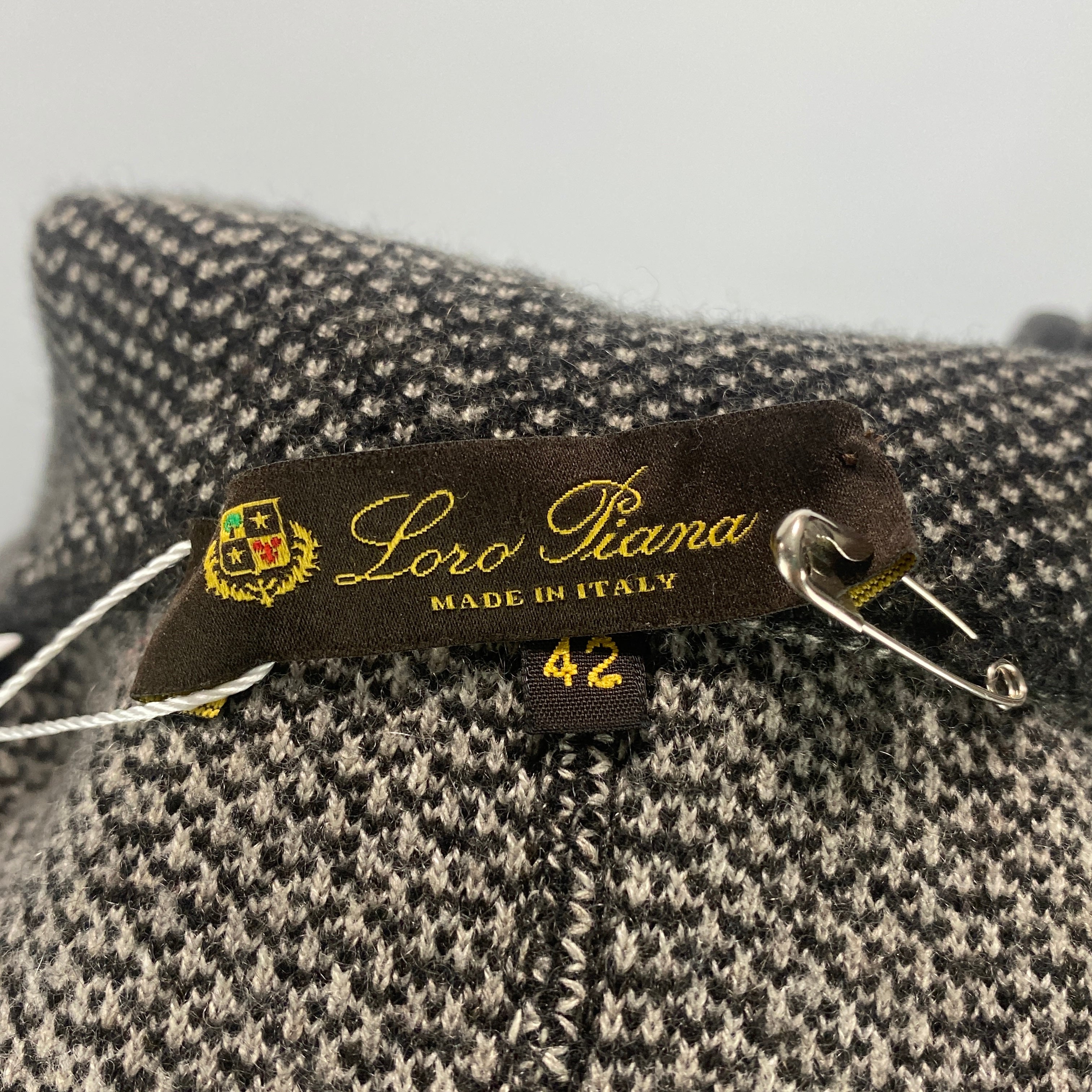 Loro Piana Black & Grey Knit Cashmere Jacket S